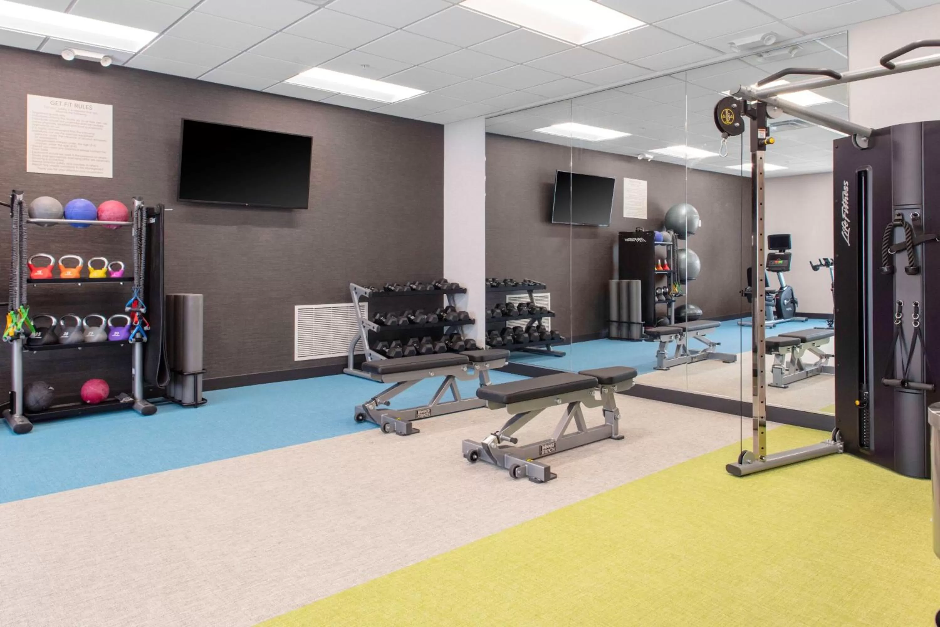 Fitness centre/facilities in TownePlace Suites By Marriott Dayton Wilmington