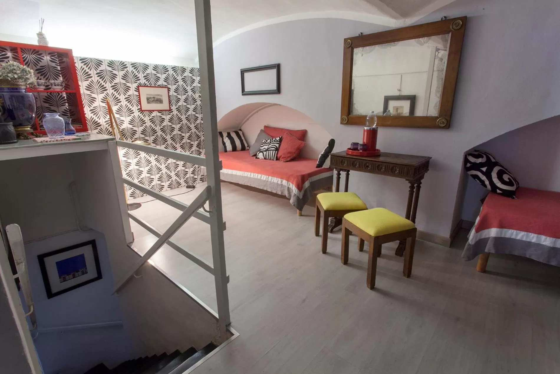 Photo of the whole room in Palazzo Bellini