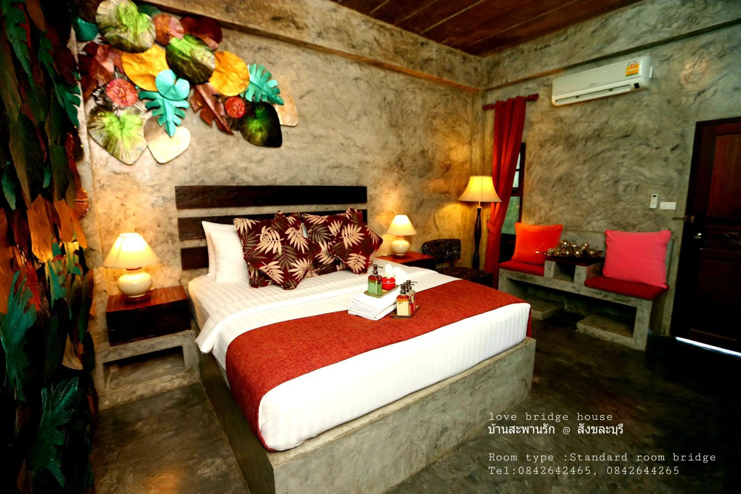 Bed in Love Bridge House บ้านสะพานรัก