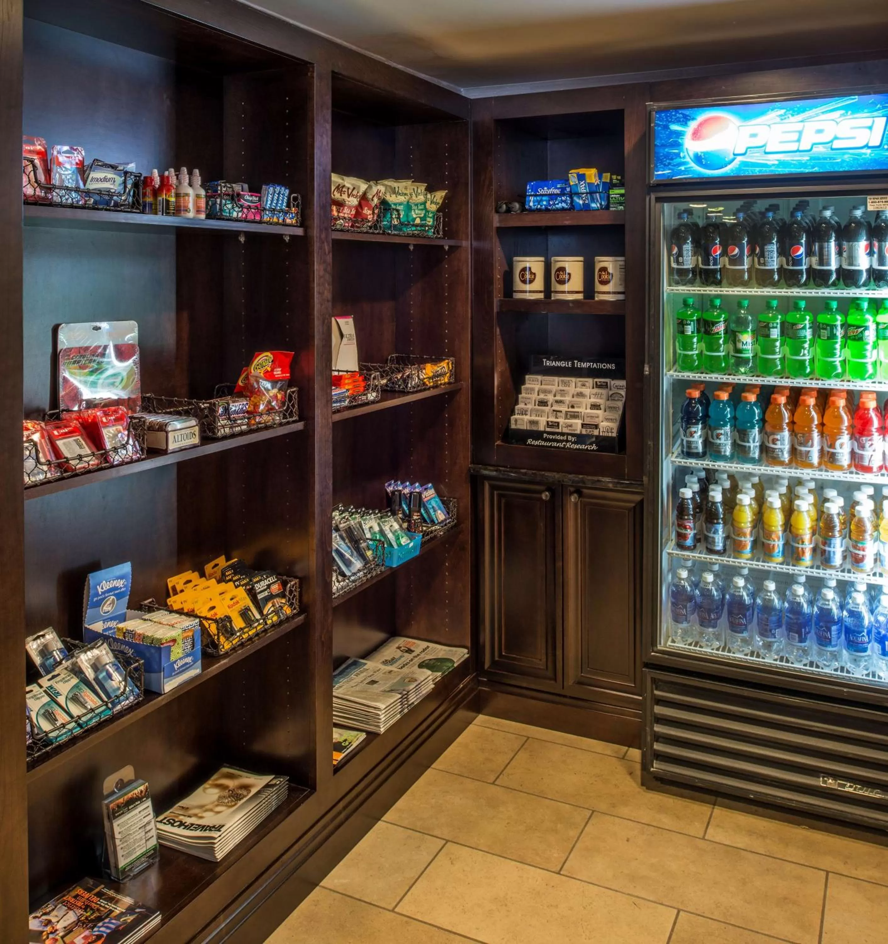 Restaurant/places to eat in DoubleTree by Hilton Raleigh Durham Airport at Research Triangle Park