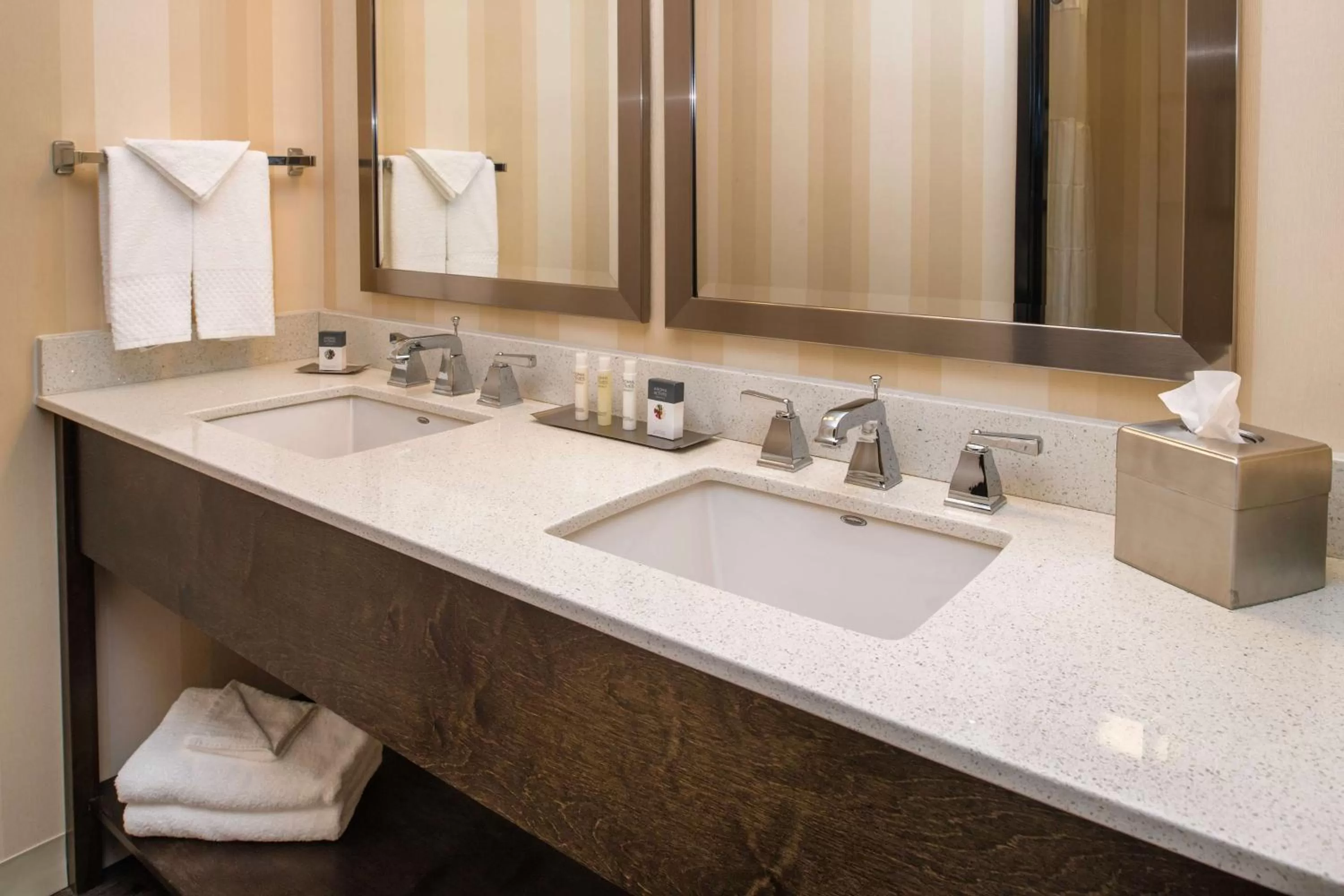 Bathroom in DoubleTree by Hilton Portland - Beaverton