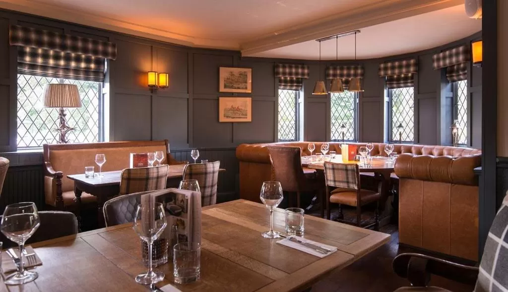 Restaurant/places to eat in The Inn South Stainley
