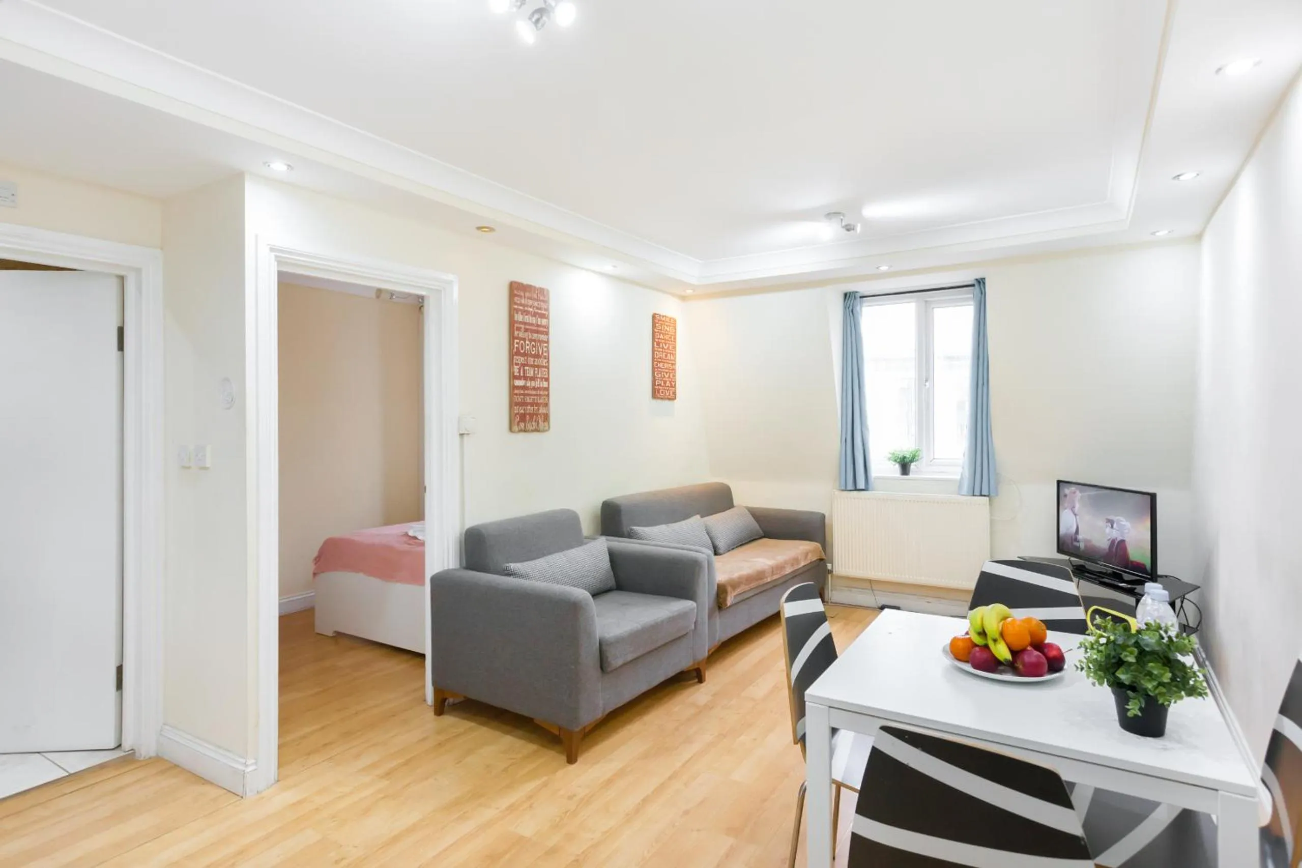 Living room in Kings Cross Prime Stay Apartments