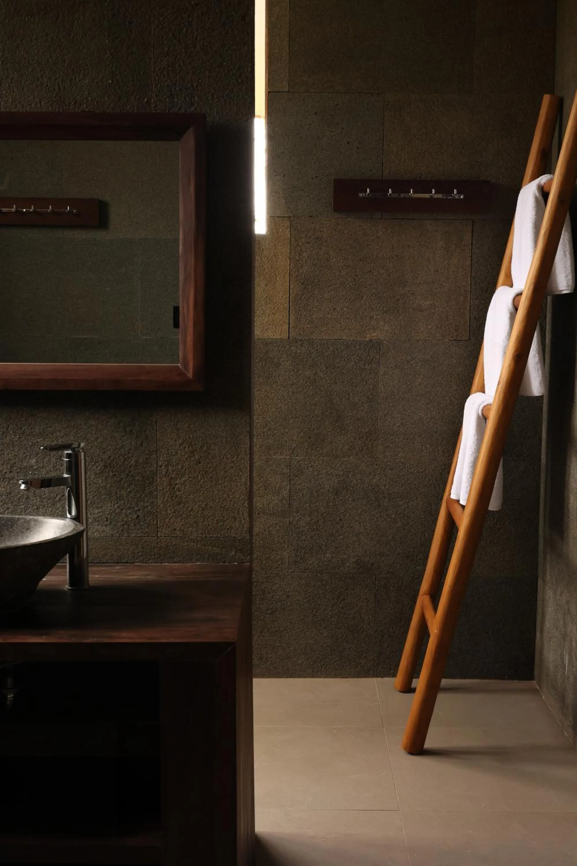 Bathroom in Menjaga Bay