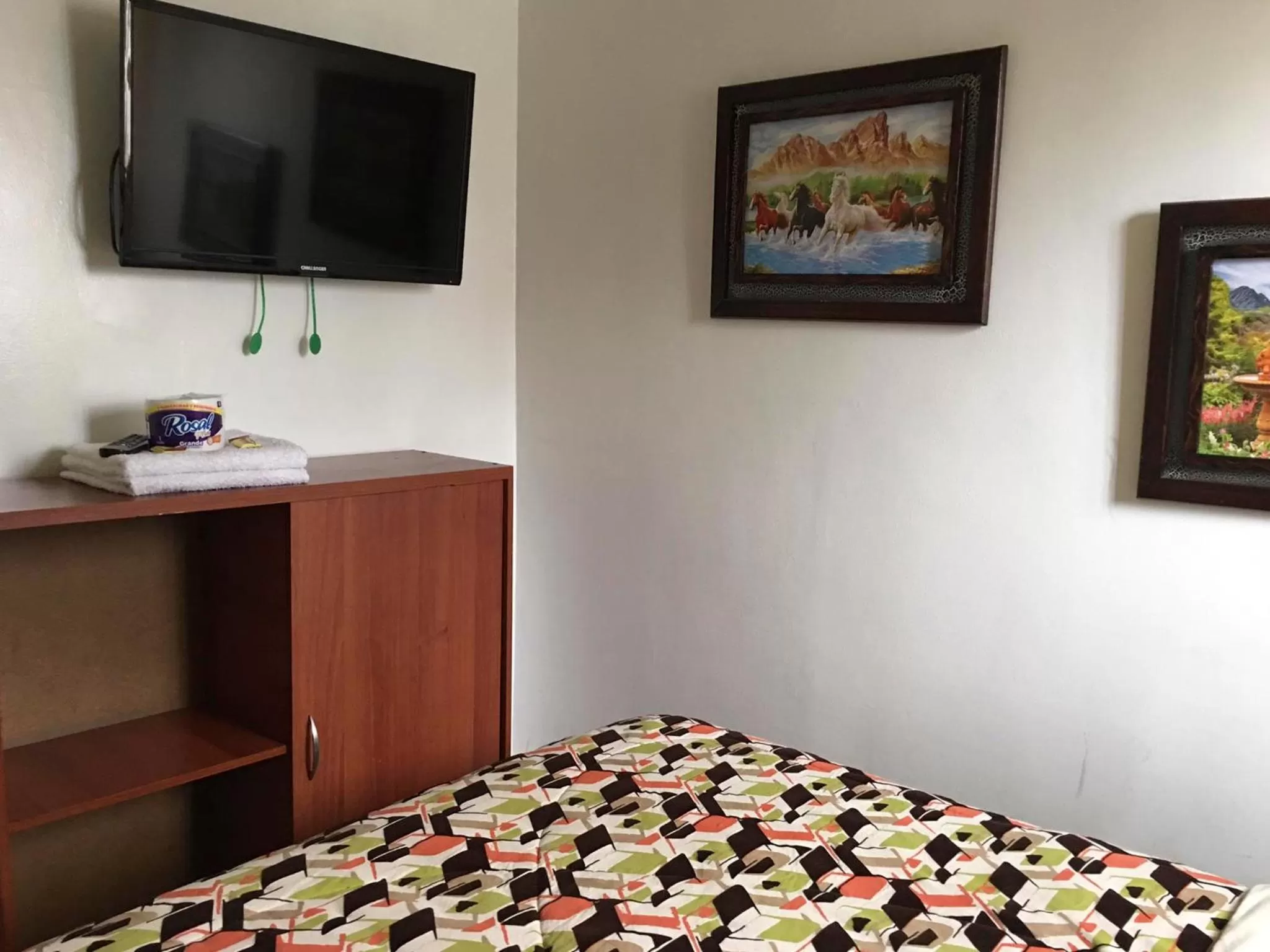 TV/Entertainment Center in La Gran Fortaleza B&B