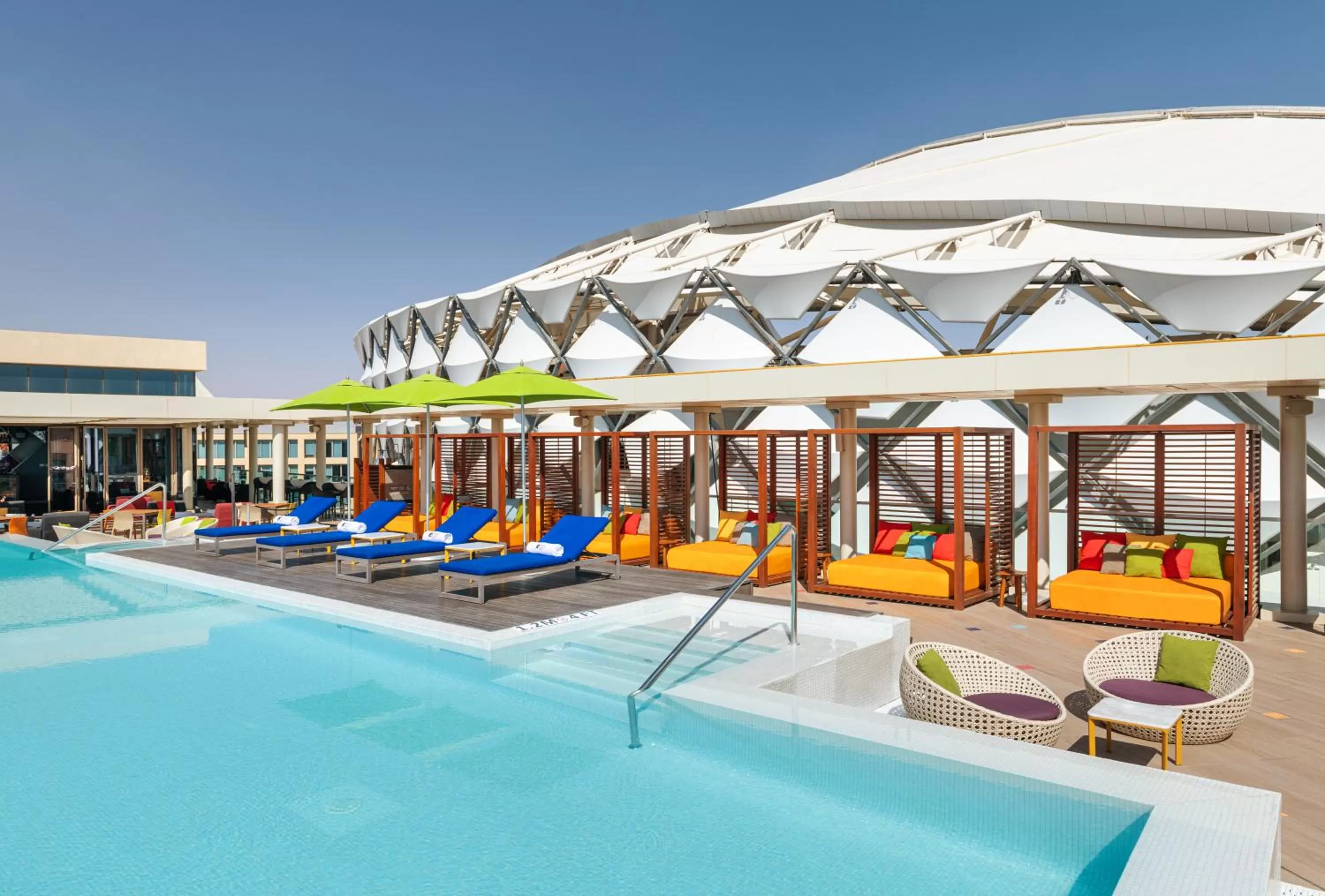 Swimming pool in Aloft Al Ain