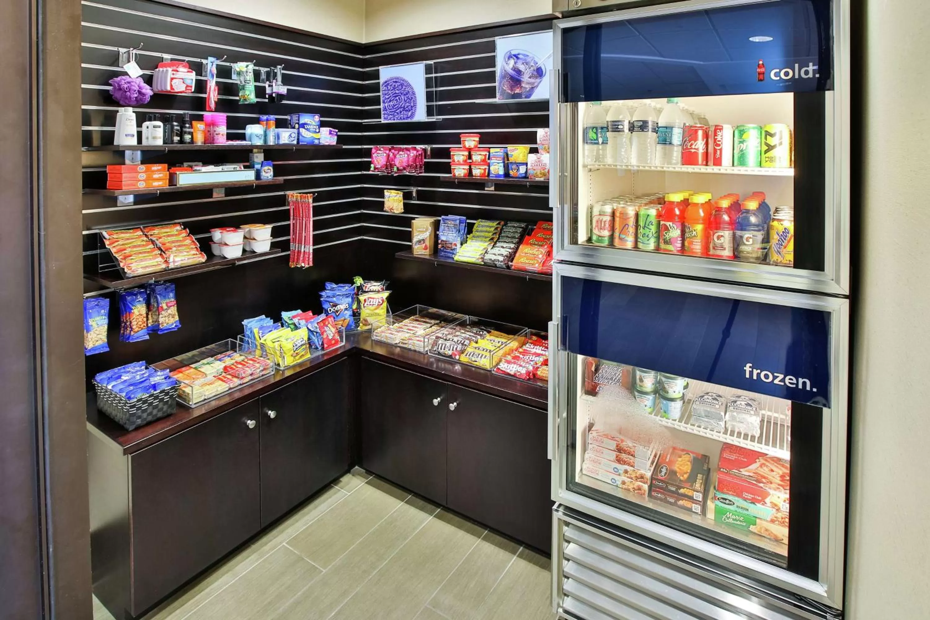 Restaurant/places to eat in Hampton Inn Elizabethtown