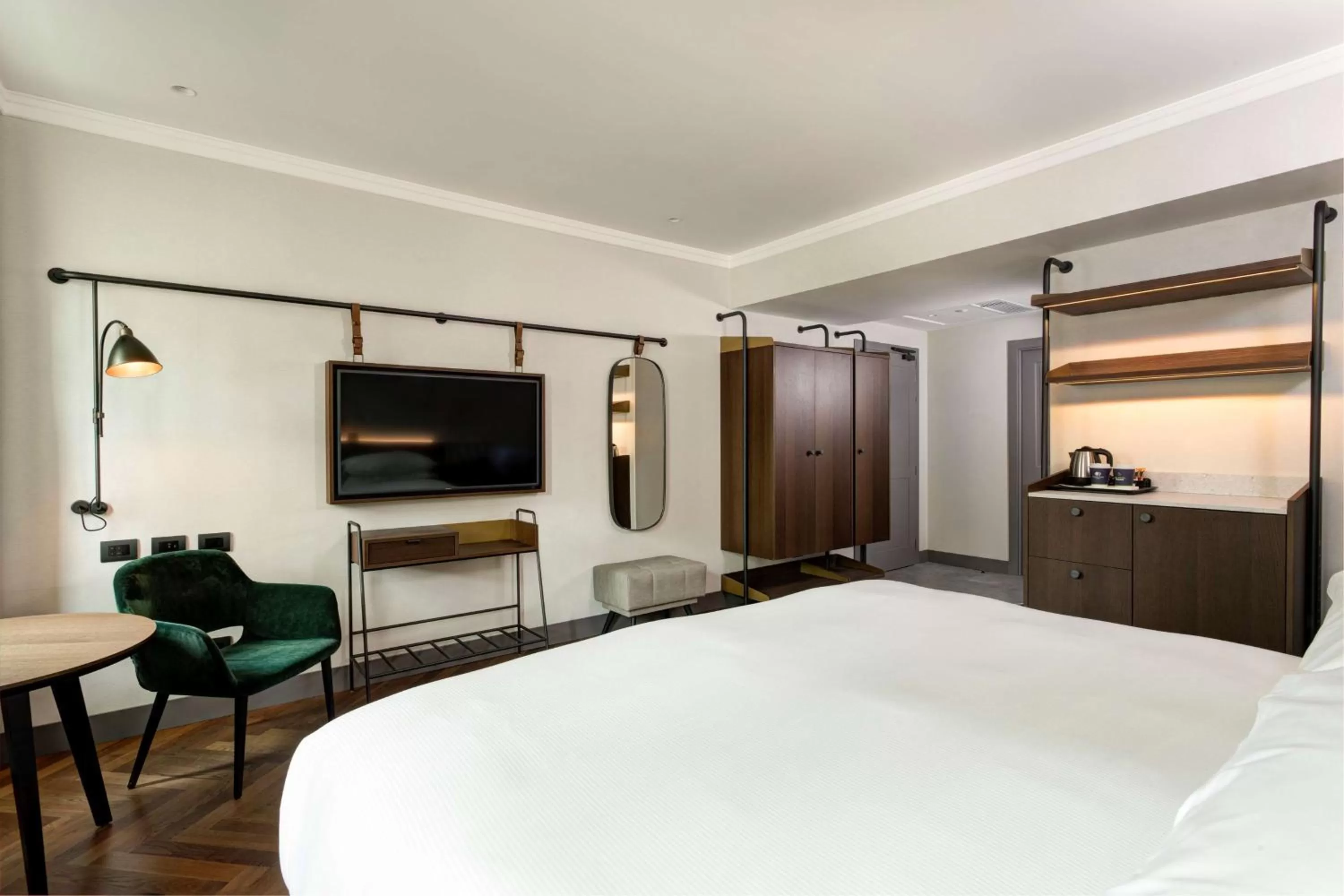 Bed in DoubleTree By Hilton Rome Monti