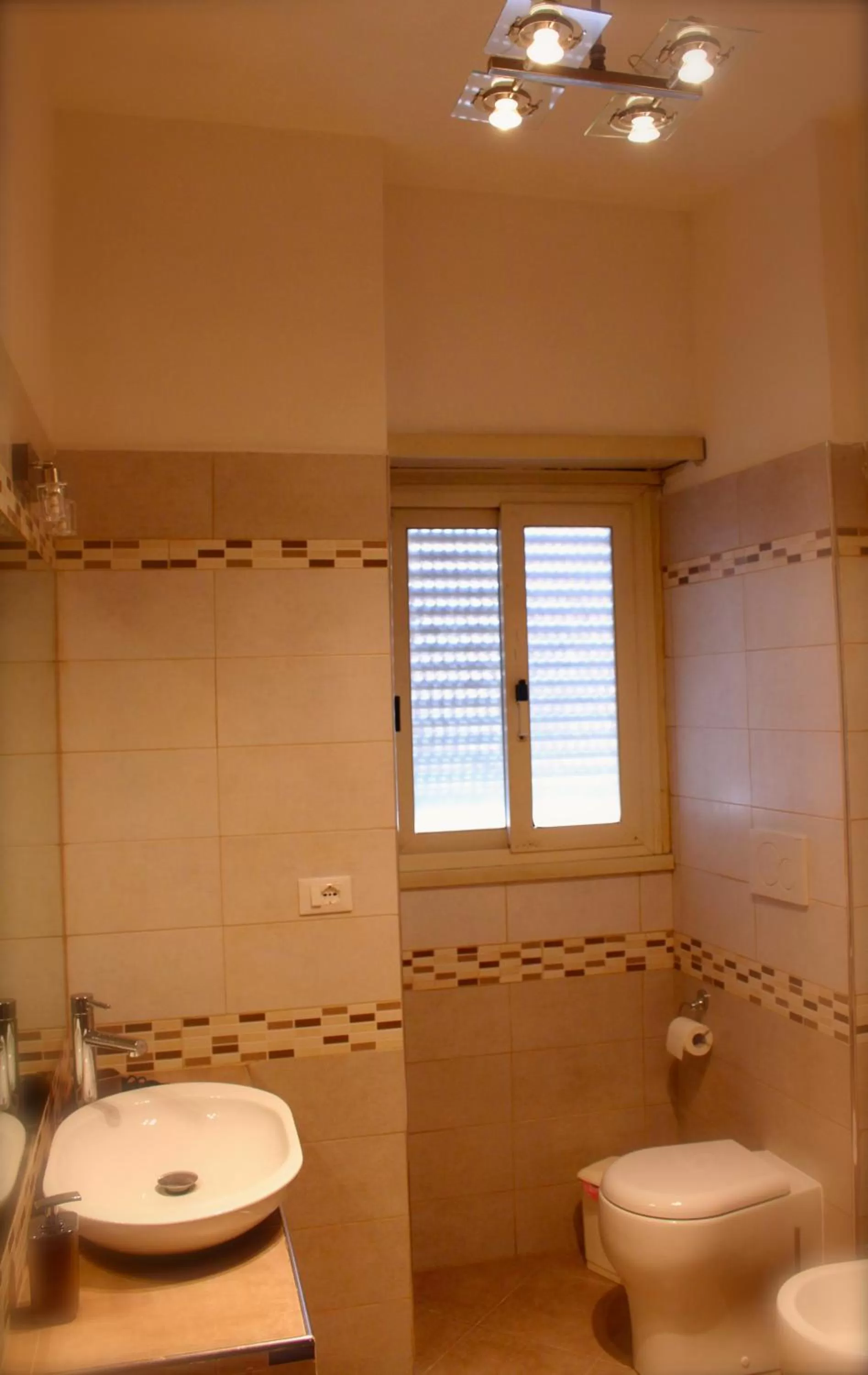 Al Porto Di Roma B&B