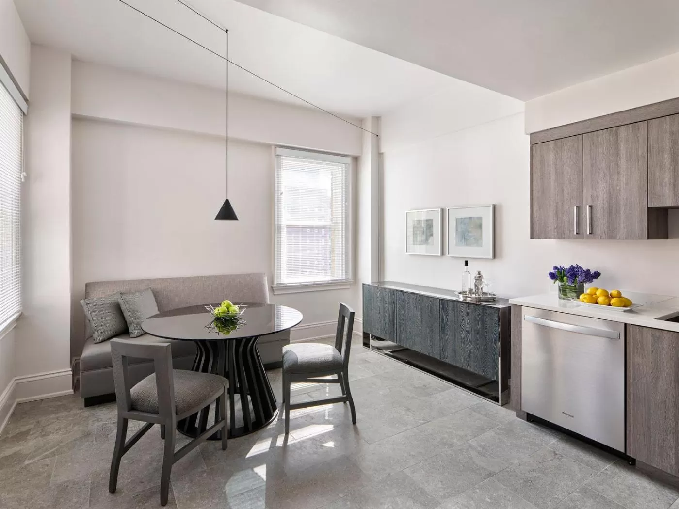 Kitchen or kitchenette in AKA Rittenhouse Square