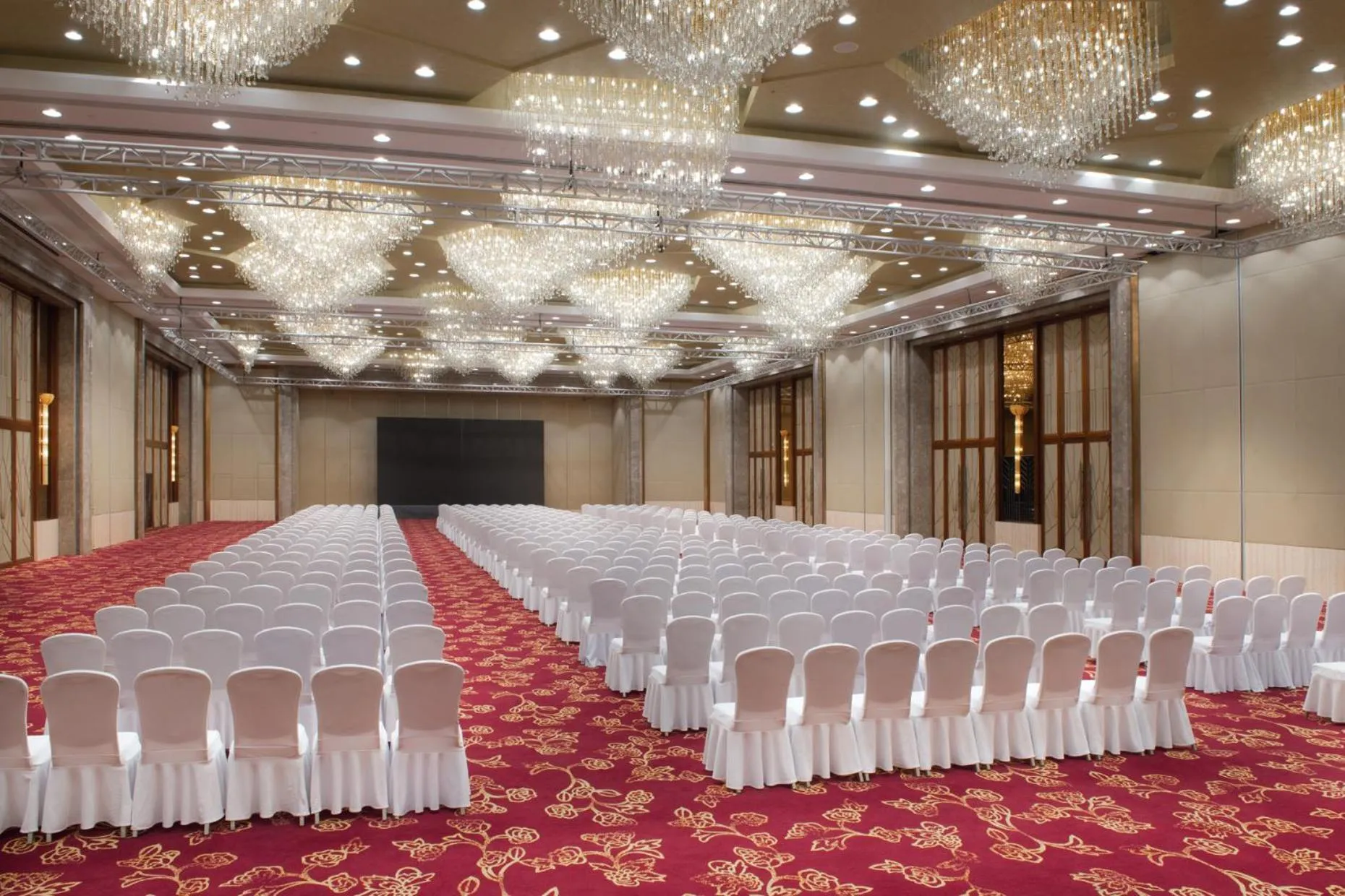 Banquet/Function facilities in Crowne Plaza Nanchang Riverside, an IHG Hotel
