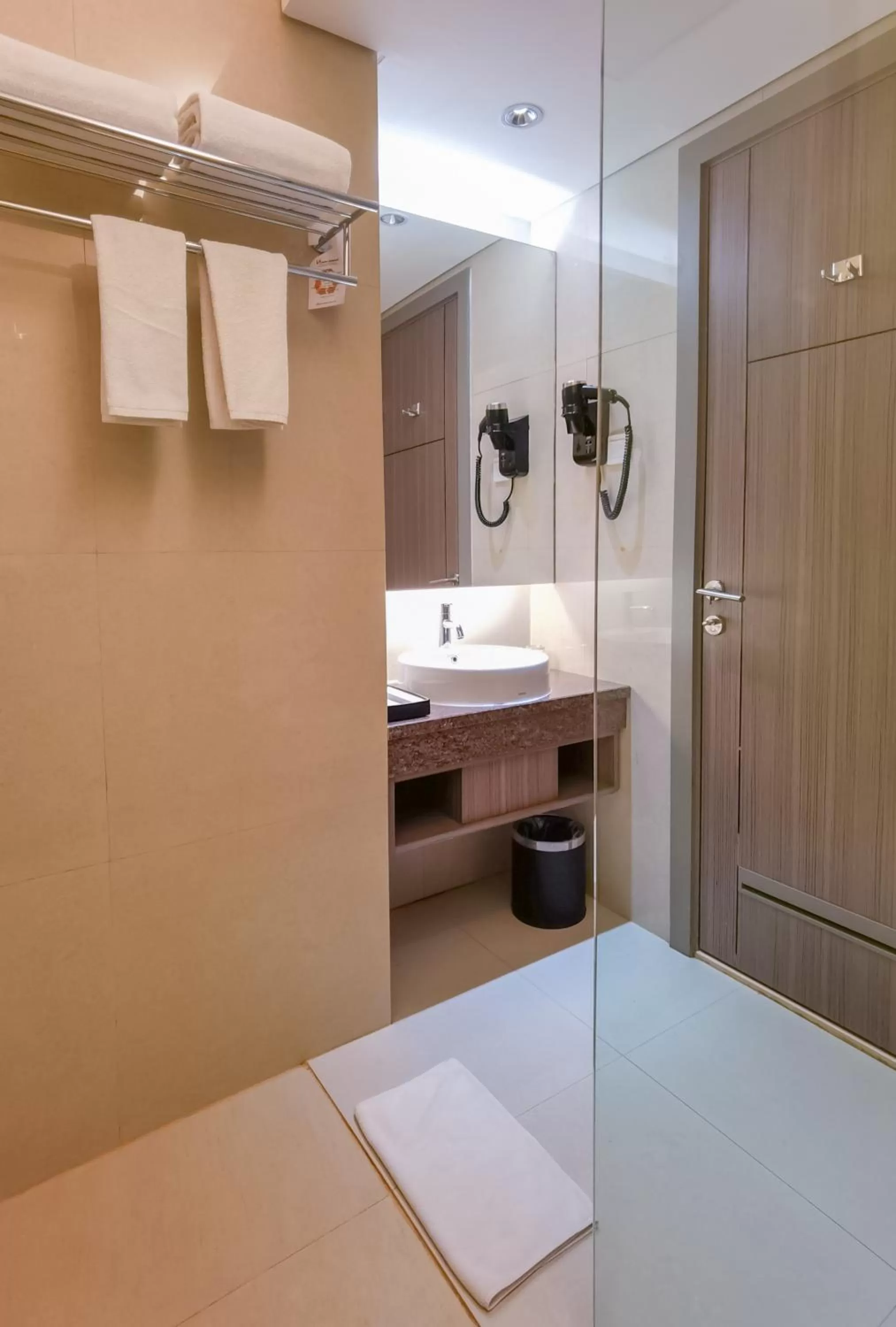 Bathroom in Swiss-Belhotel Balikpapan