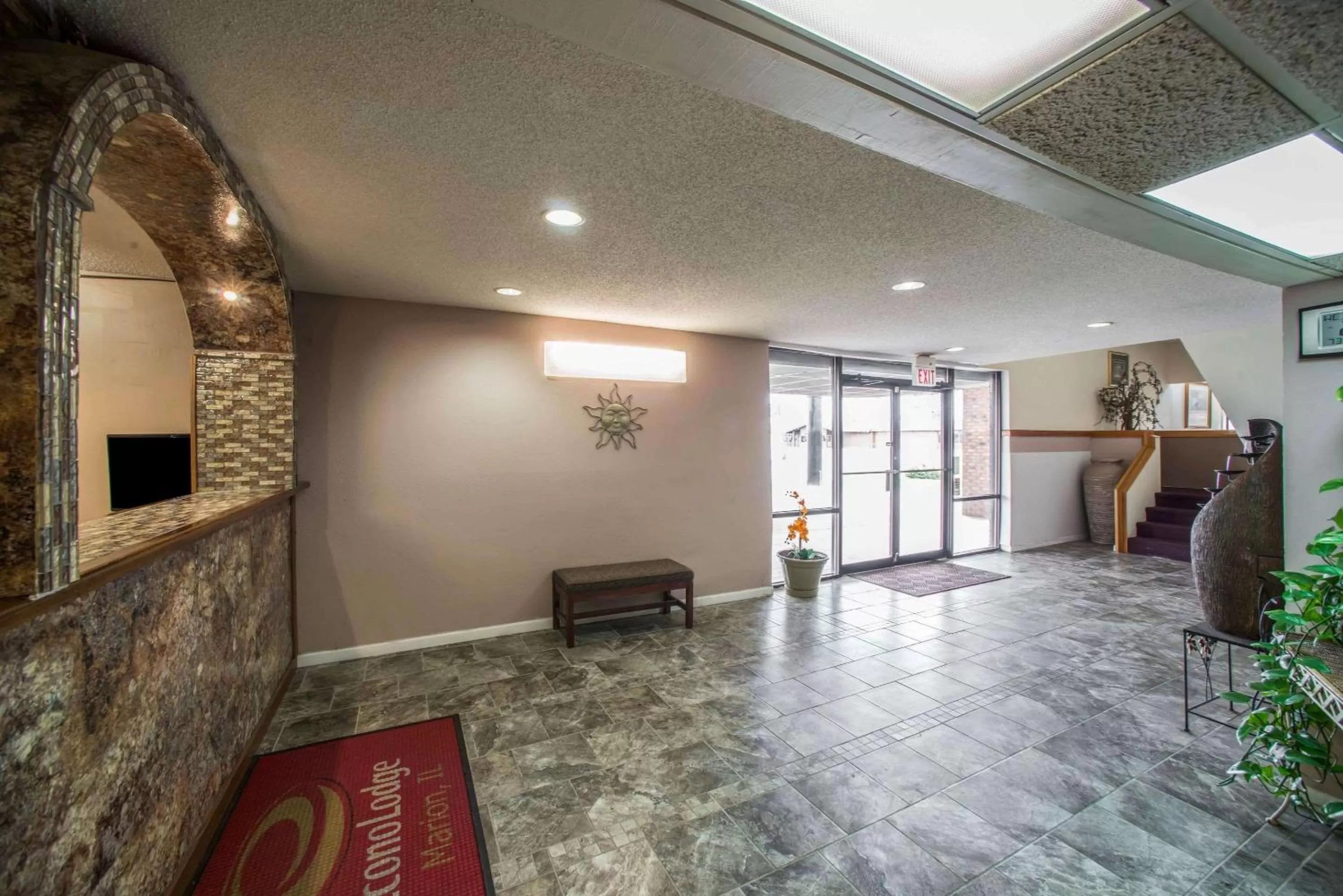 Lobby or reception in Econo Lodge Marion