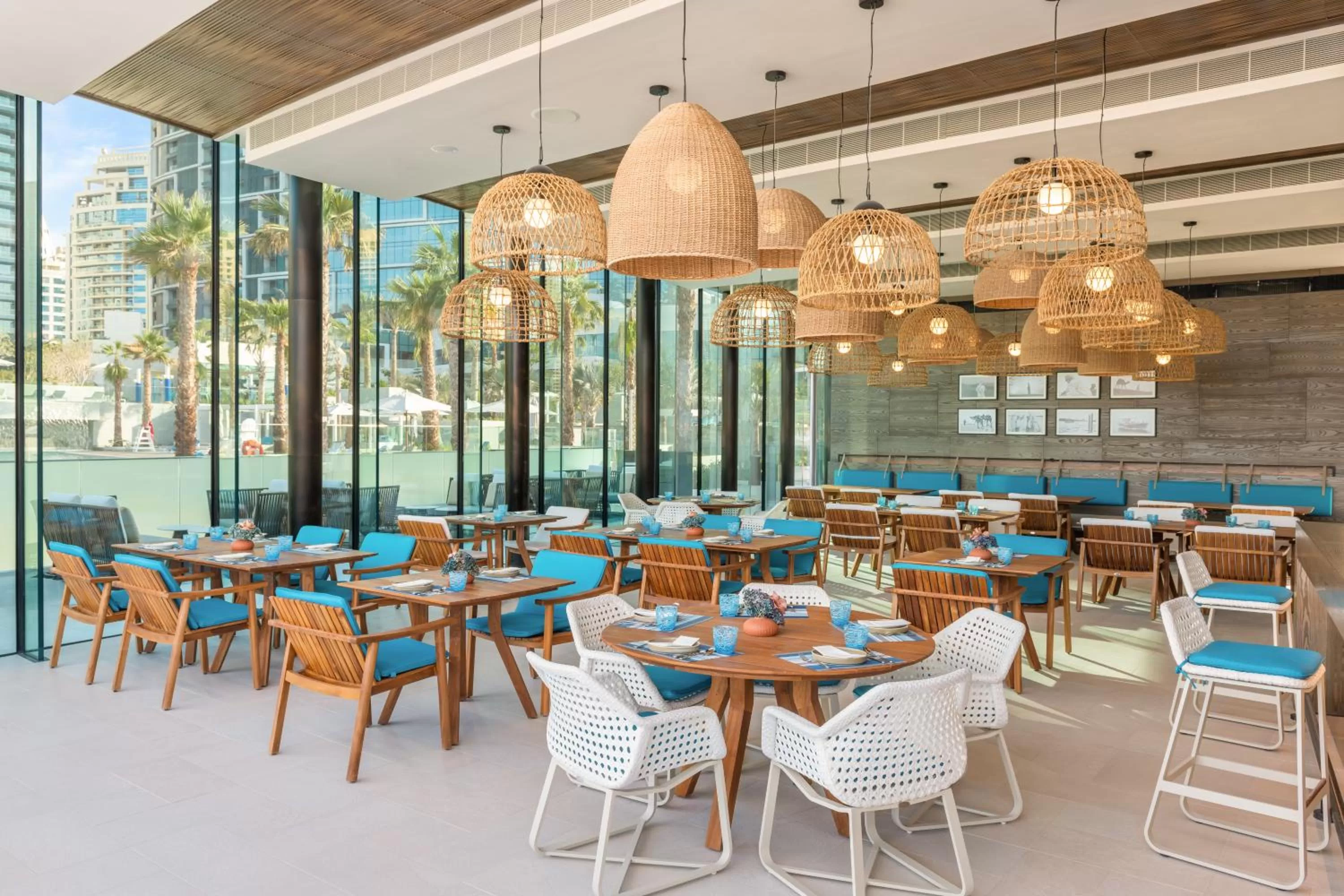 Restaurant/places to eat in Address Beach Resort