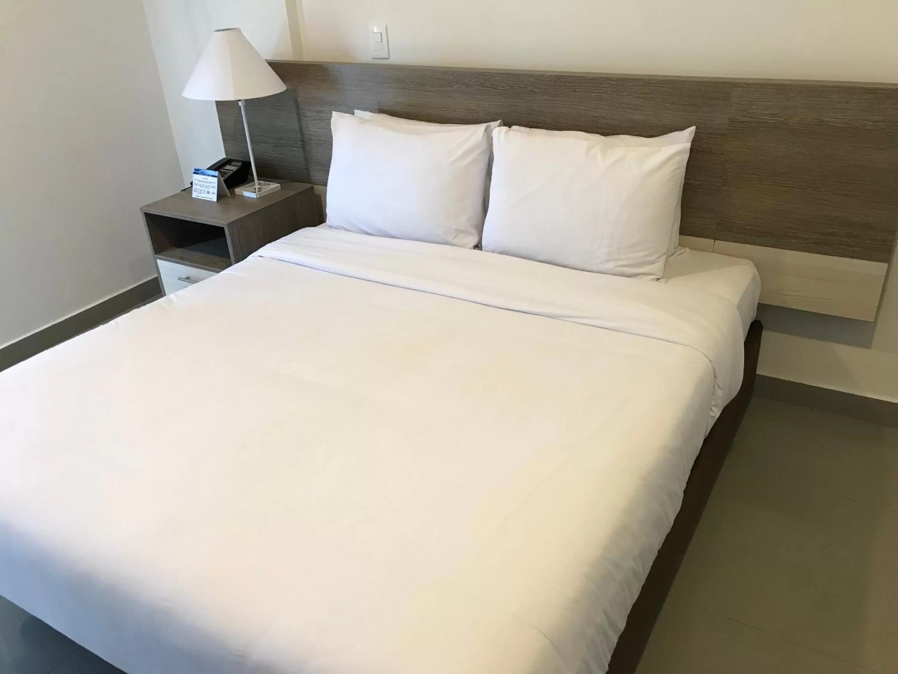 Bed in Hotel Decameron Maryland All Inclusive