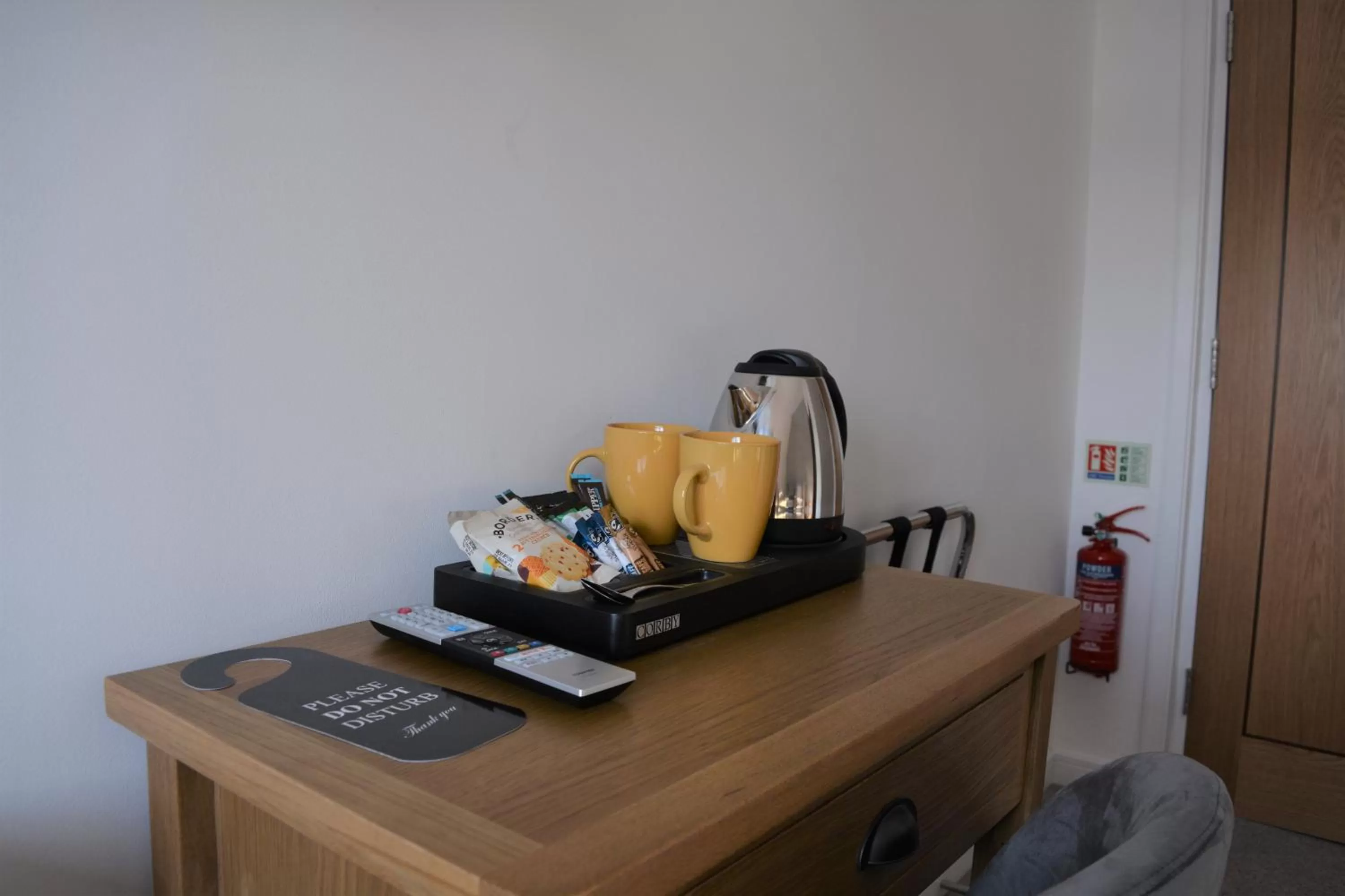 Coffee/tea facilities in Riverside House