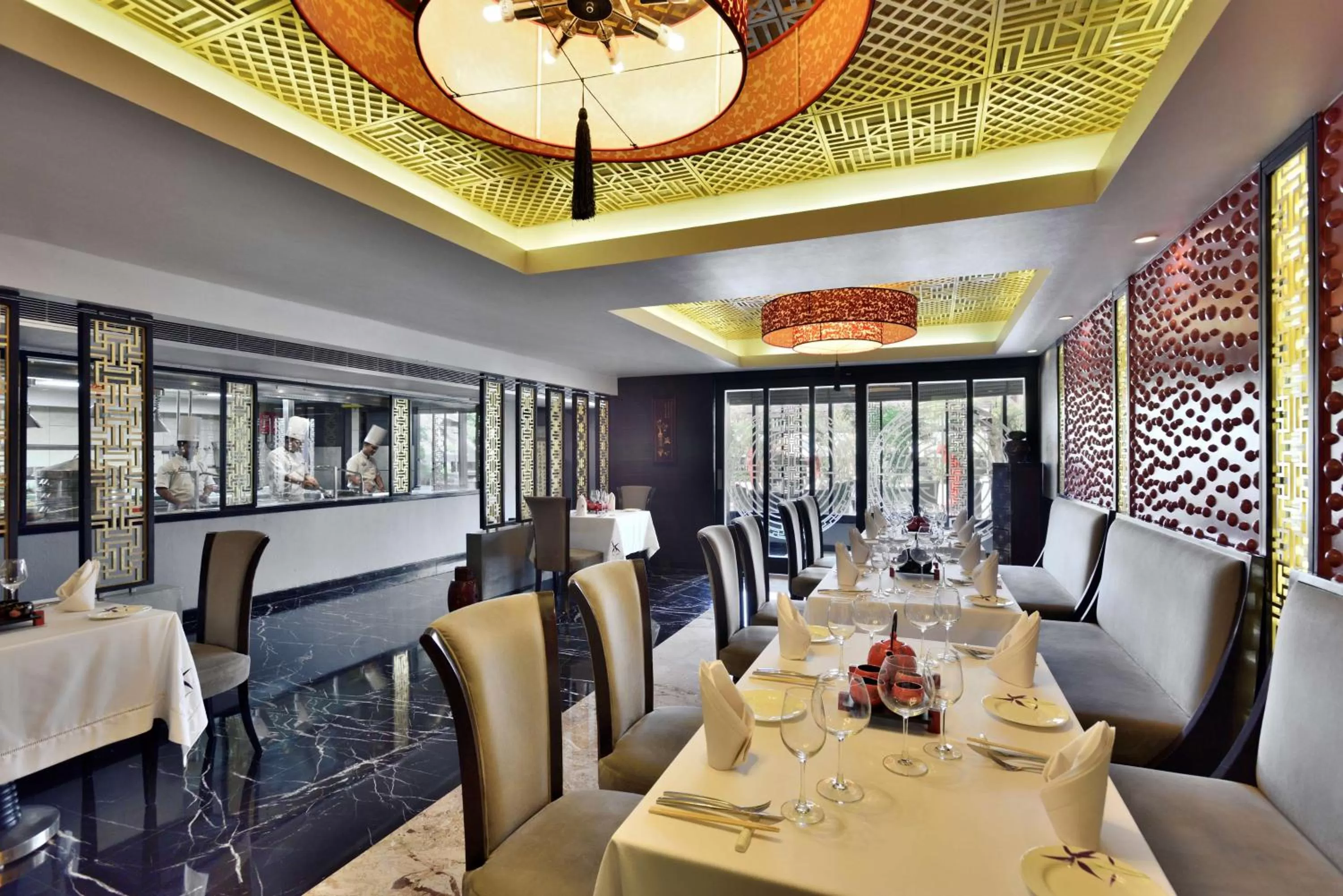 Restaurant/places to eat in Radisson Blu Hotel, Indore