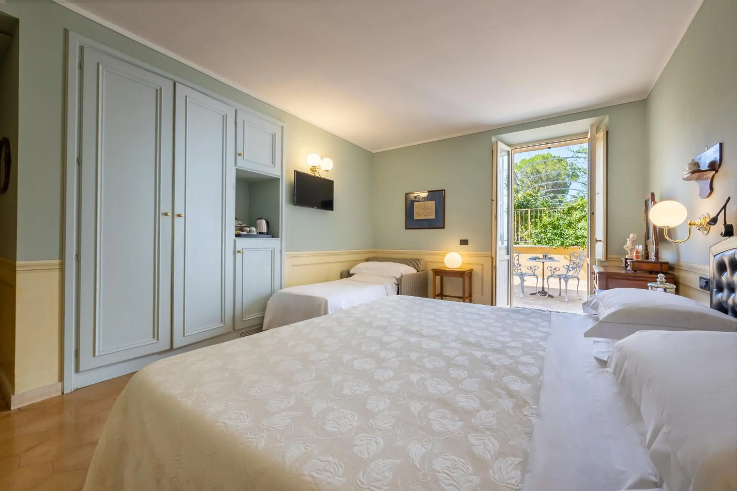 Superior Double or Twin Room with Terrace - single occupancy in Hotel San Luca Superior Double or Twin Room with Terrace - single occupancy in Hotel San Luca