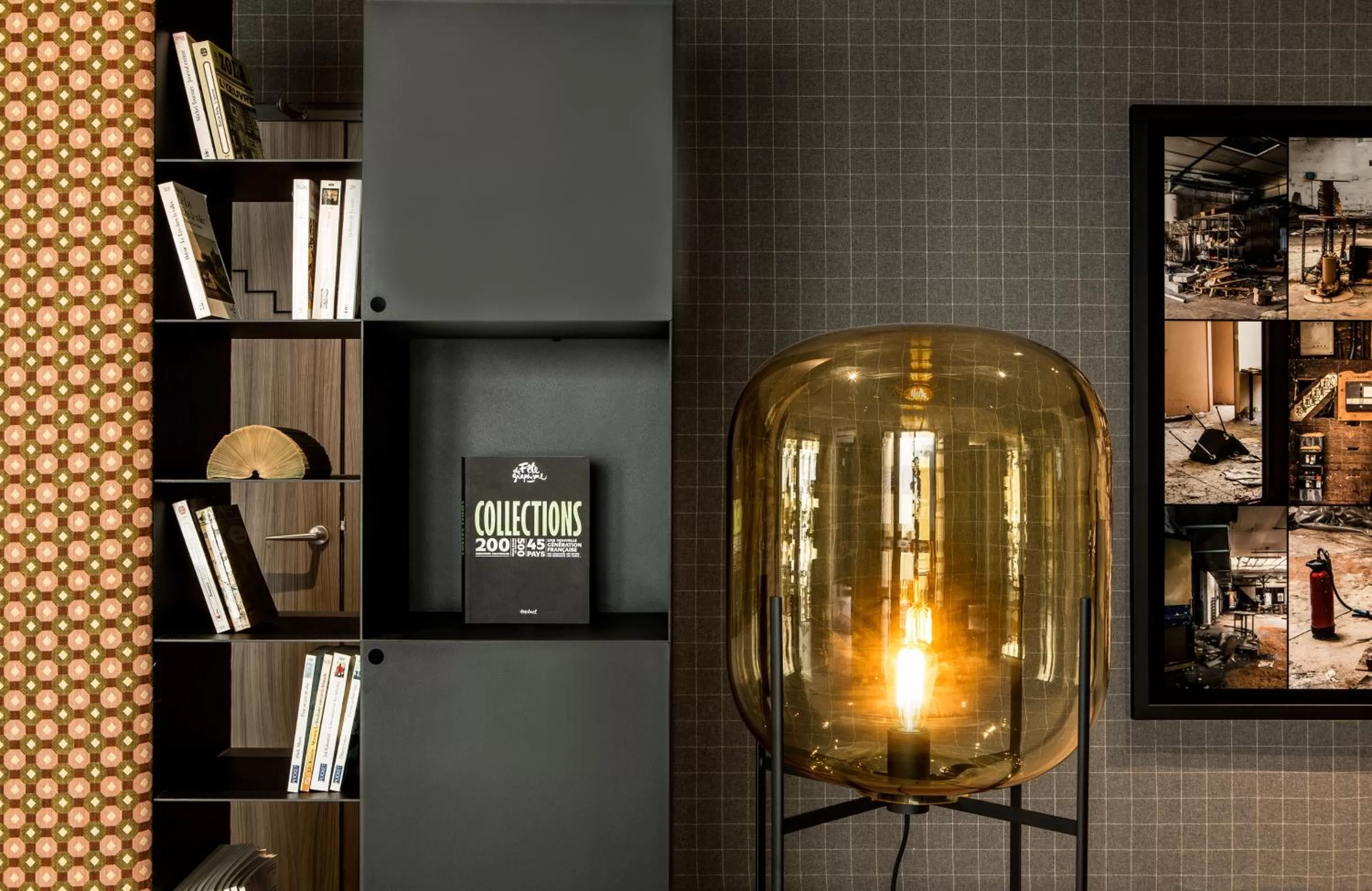 Library in L'Imprimerie Hôtel