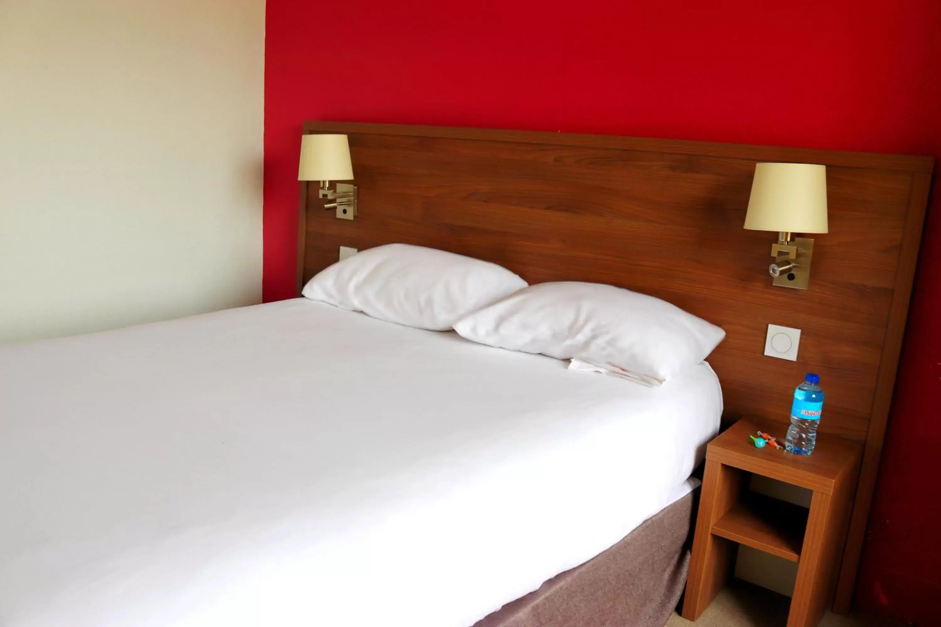 Standard Room Double in Hotel de la Gare Brest Standard Room Double in Hotel de la Gare Brest