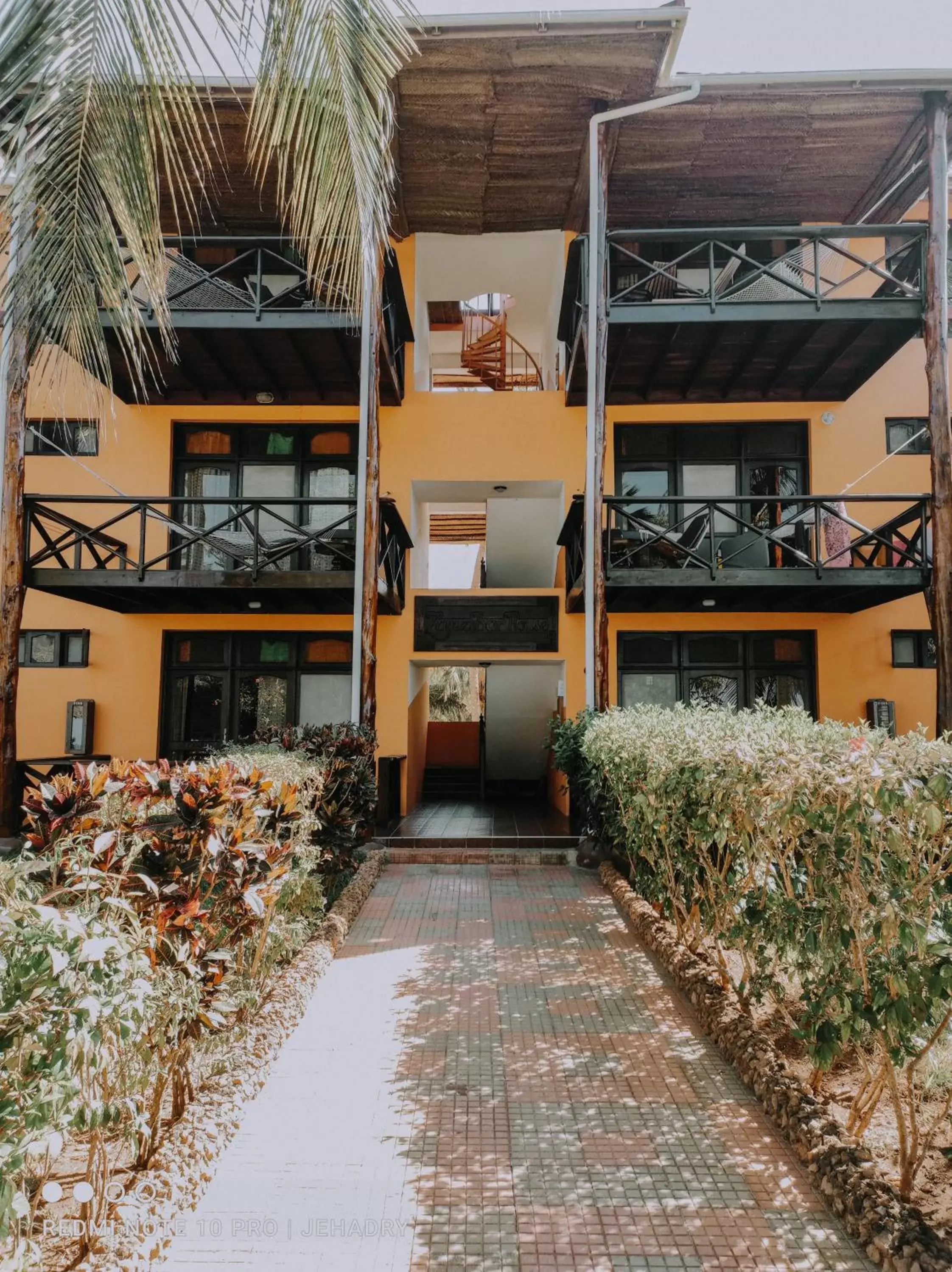 King Room with Sea View in Mnarani Beach Cottages King Room with Sea View in Mnarani Beach Cottages