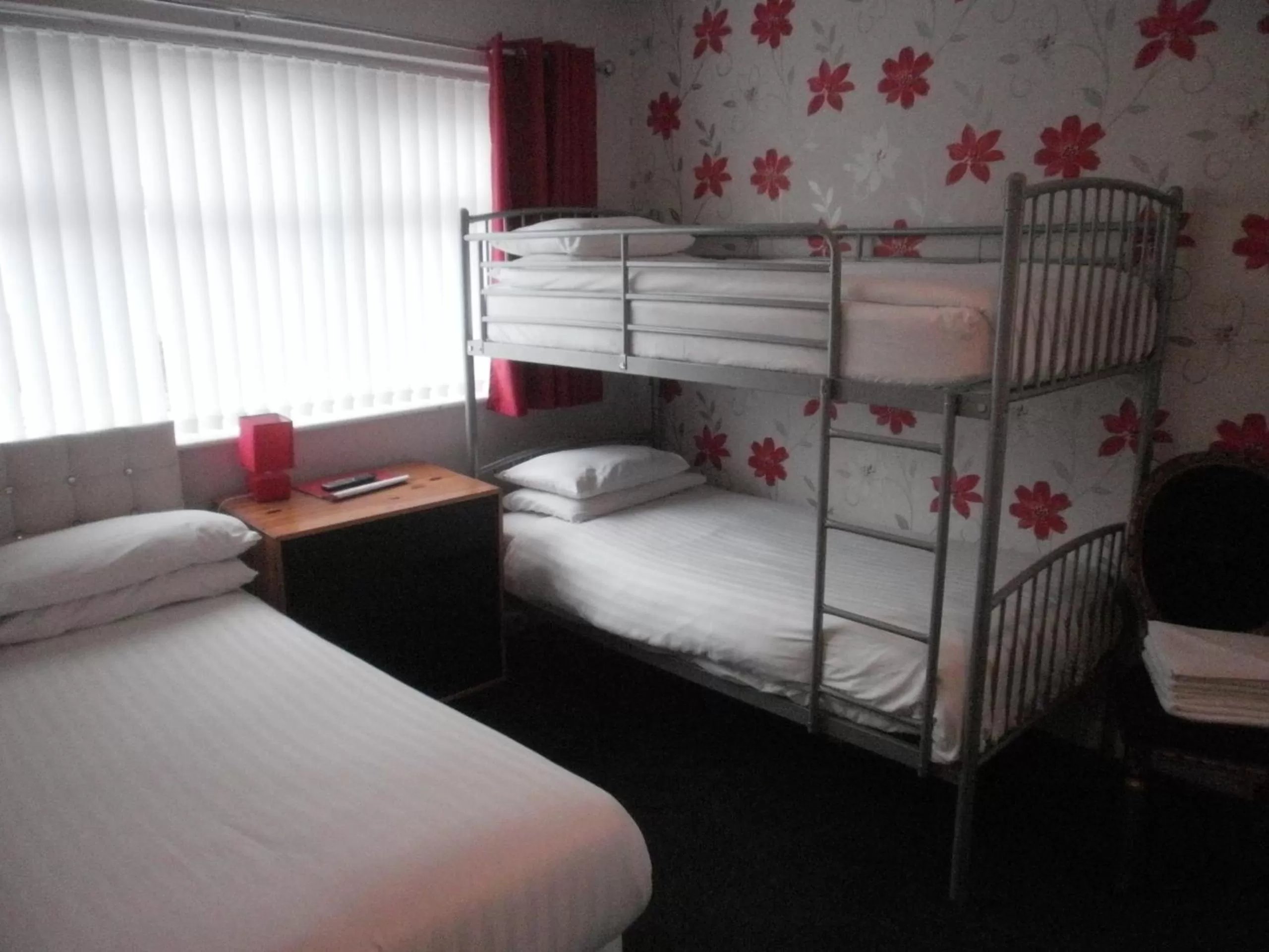 bunk bed, Bed in The Withnell Hotel