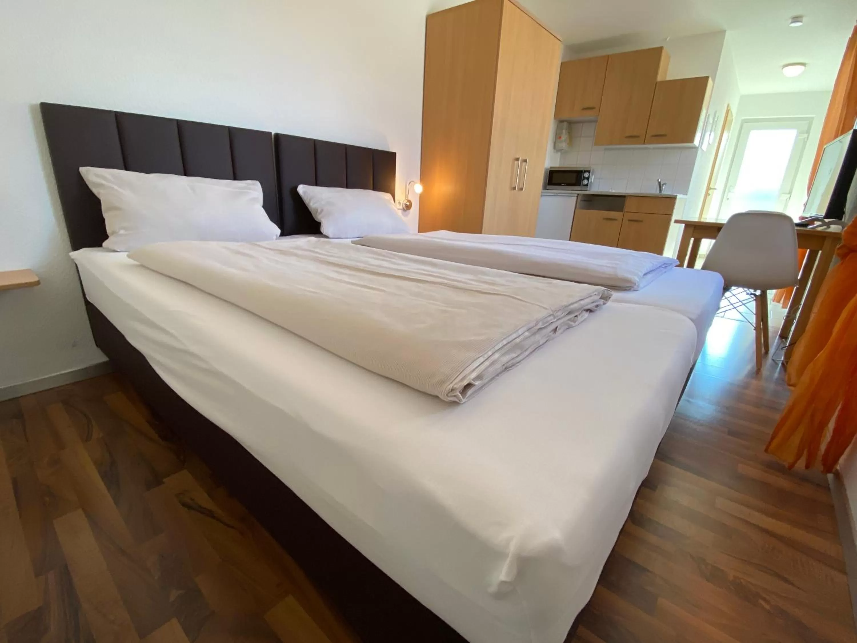 Photo of the whole room, Bed in Fleiner Gästehaus