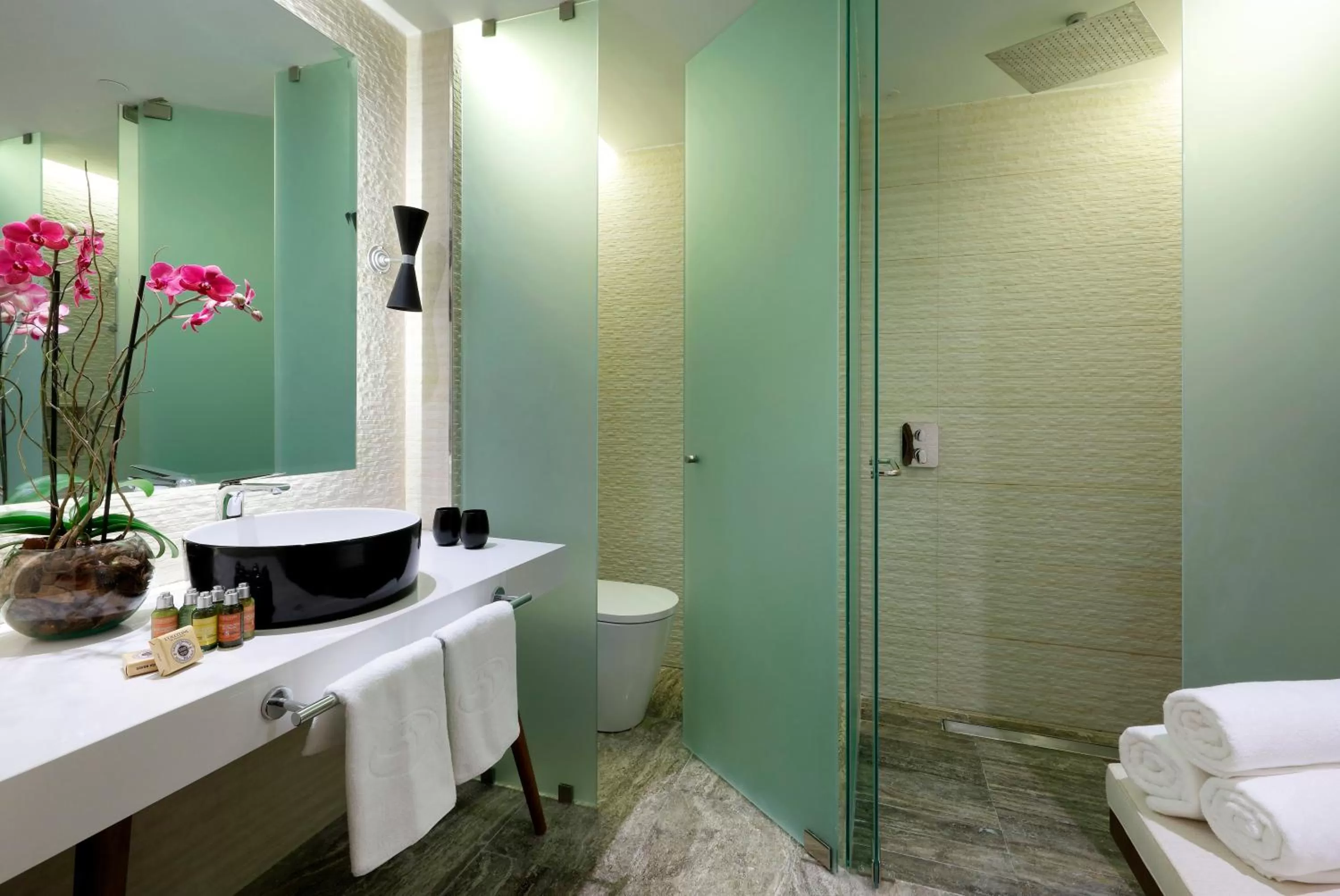 Shower in Grand Palladium Select Costa Mujeres - All Inclusive