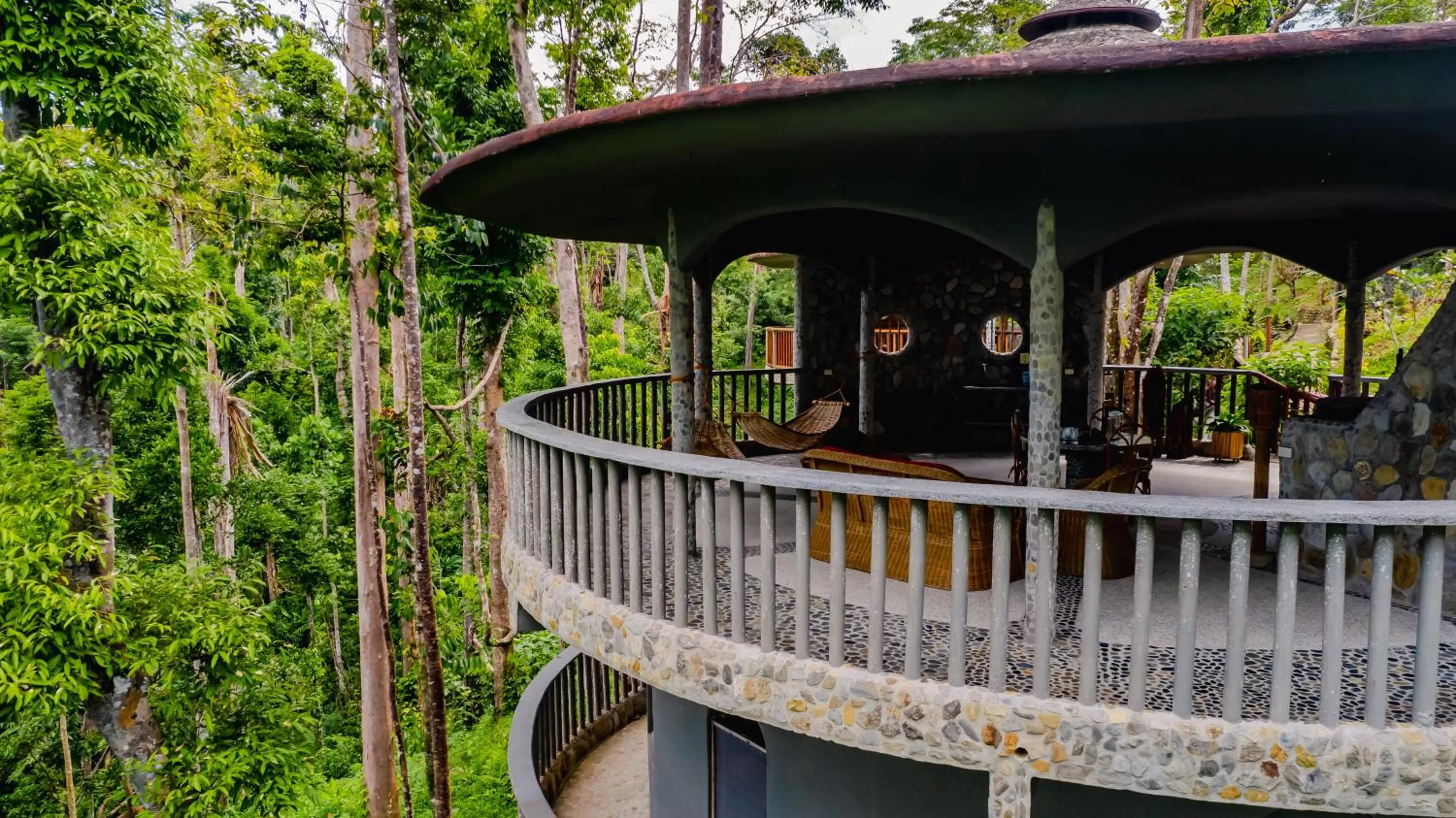 Balcony/Terrace in Atremaru Jungle Retreat