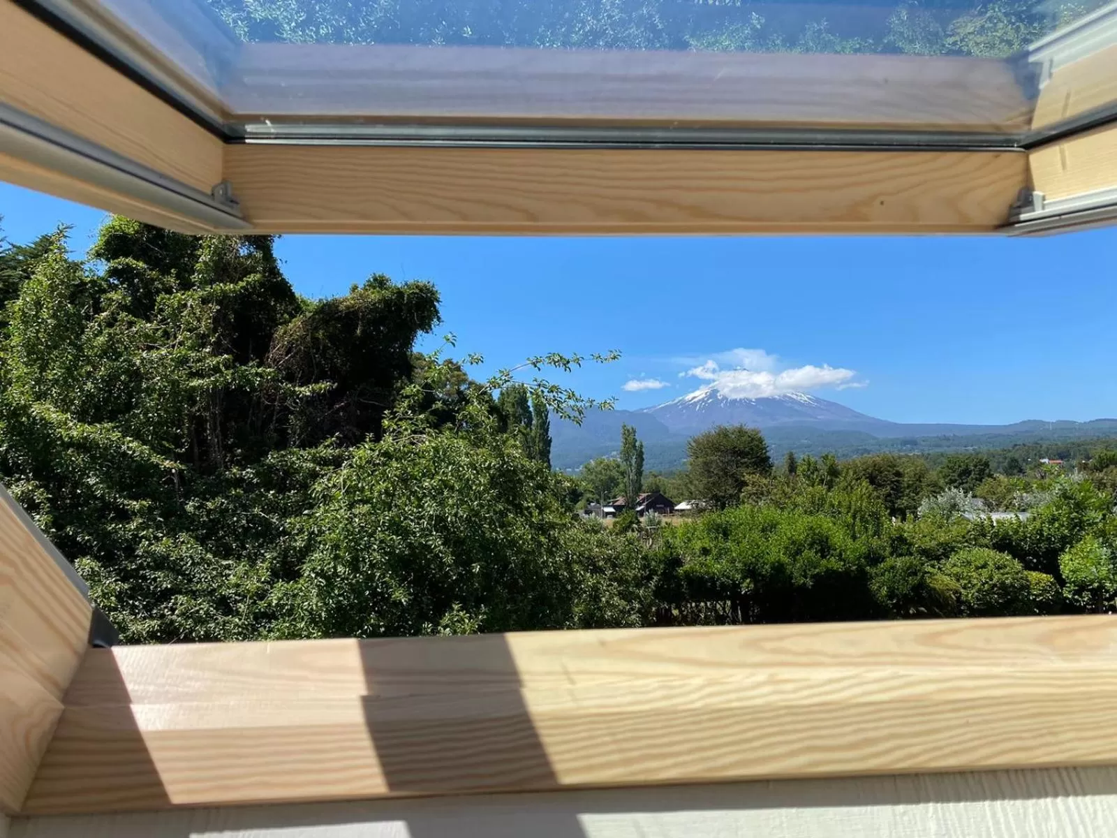 Mountain view in French Andes Apart Hostel