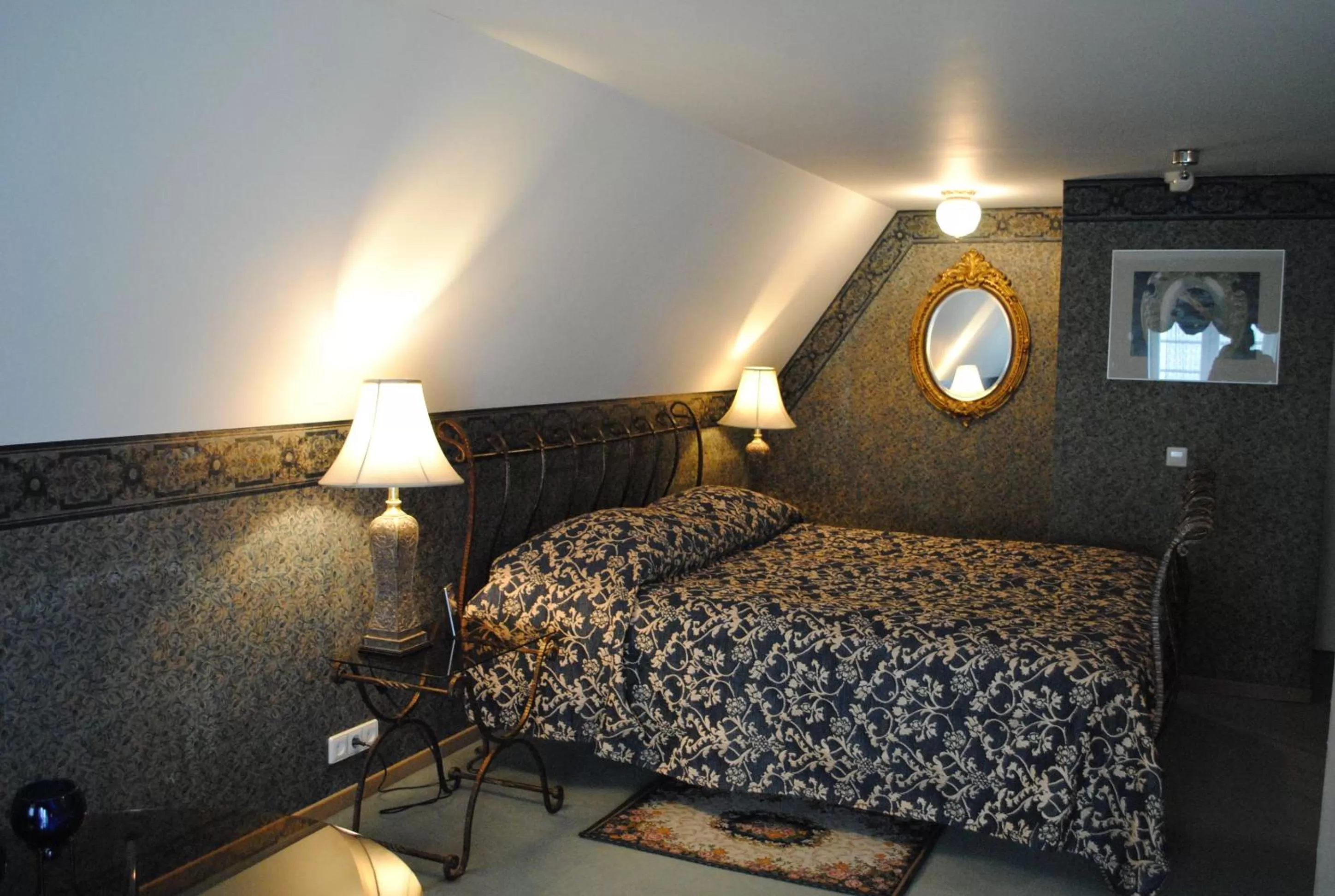 Bedroom, Bed in Alex Maja