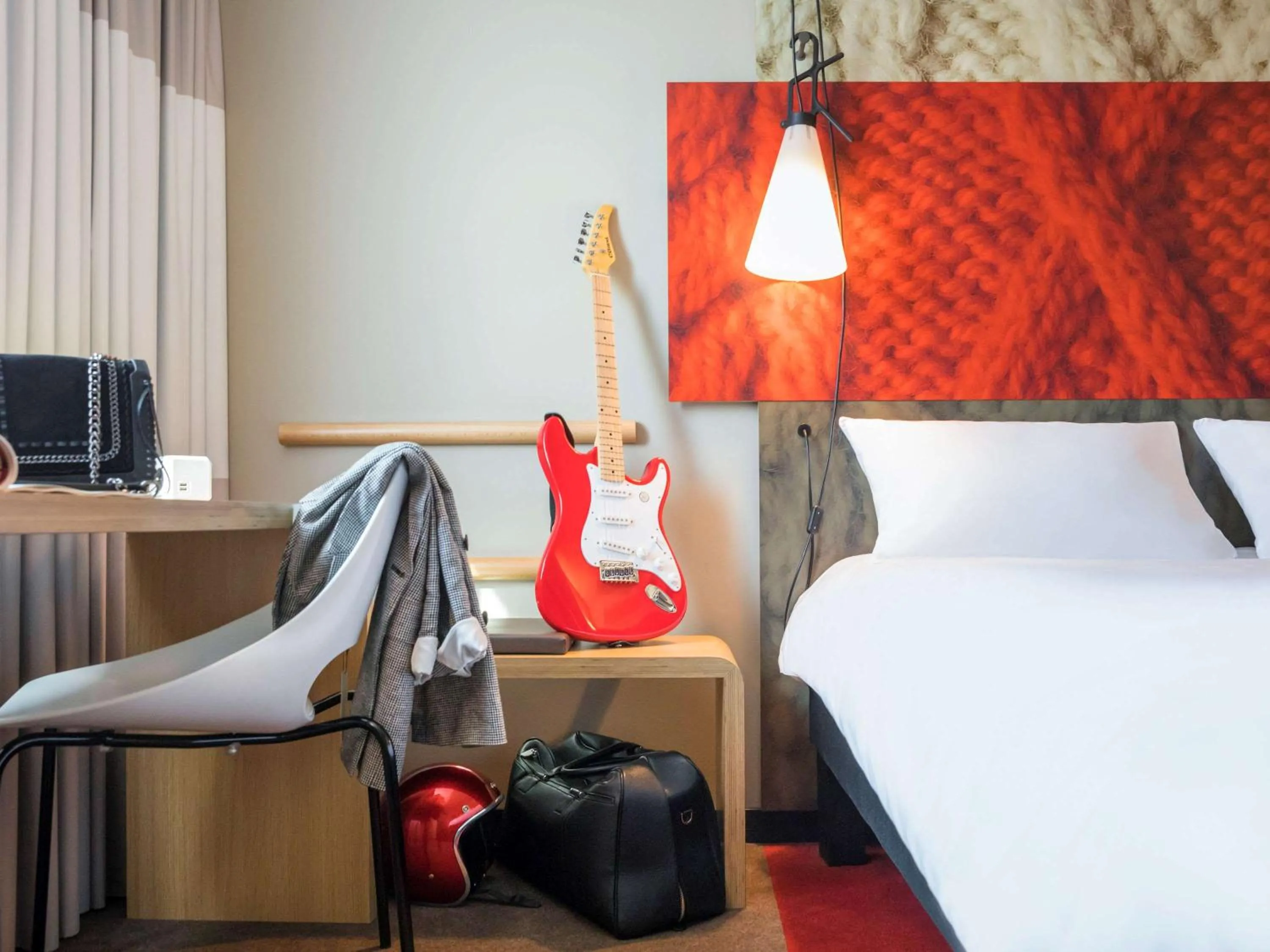 Photo of the whole room, Bed in Ibis Hotel Köln Am Dom