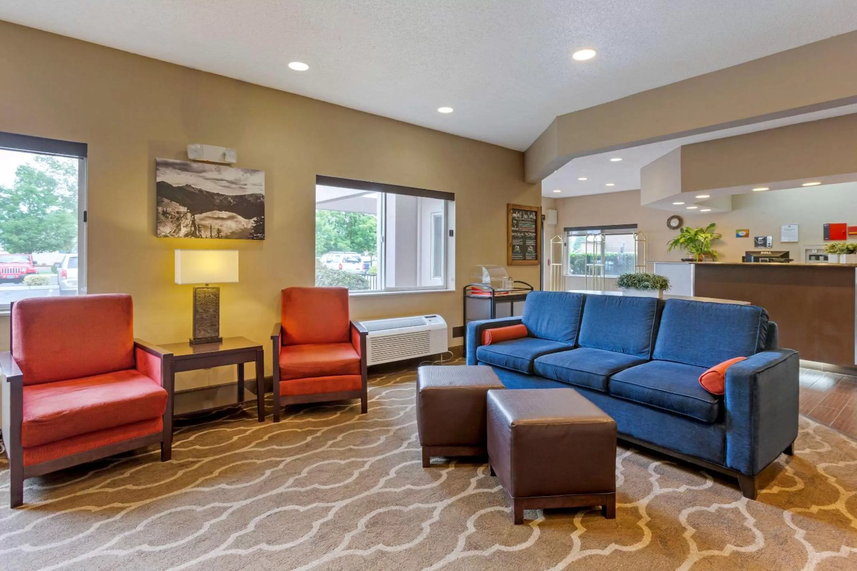 Lobby or reception in Comfort Inn Medford South