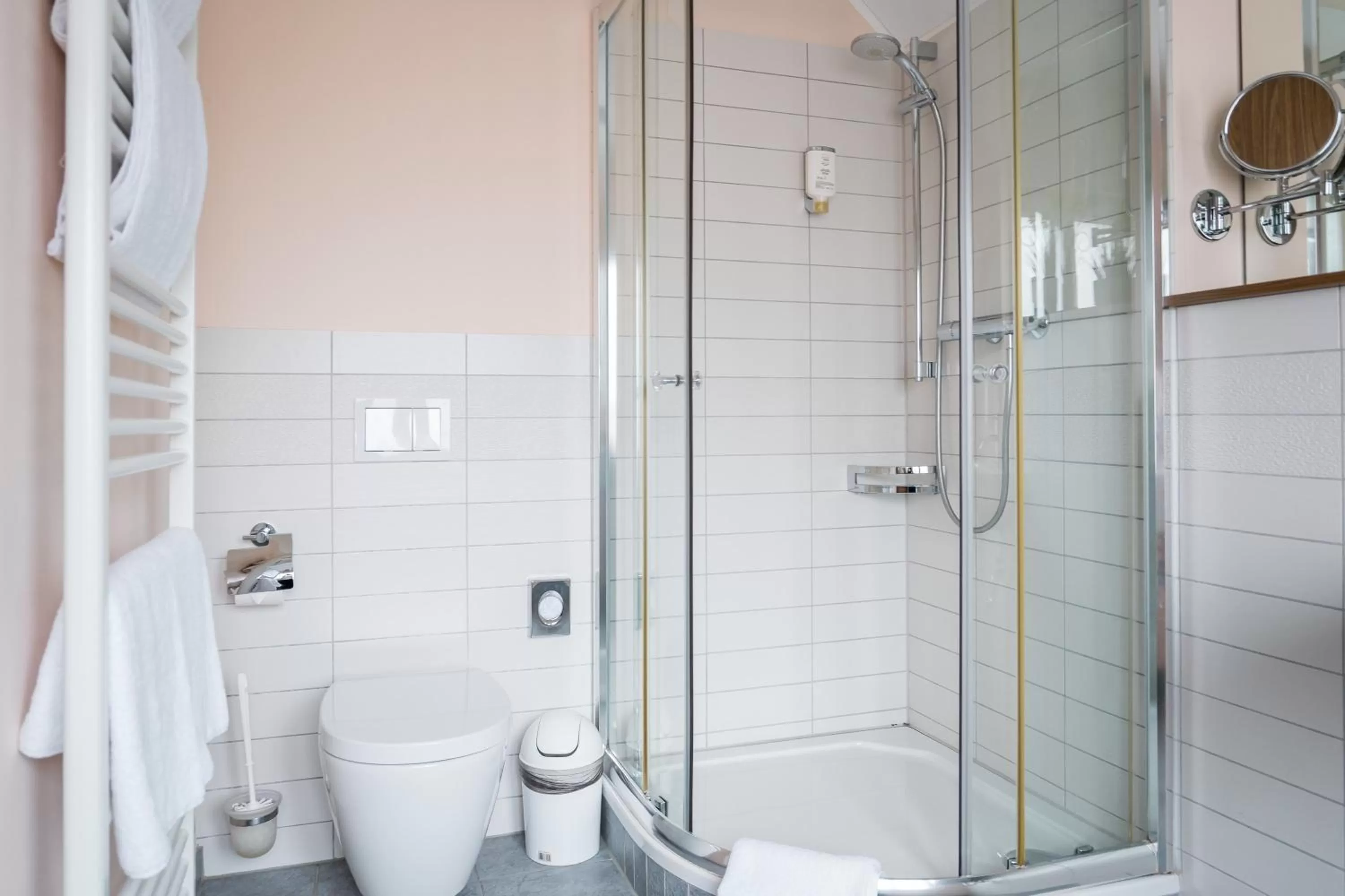 Shower, Bathroom in Point Hotel Apartments and Rooms