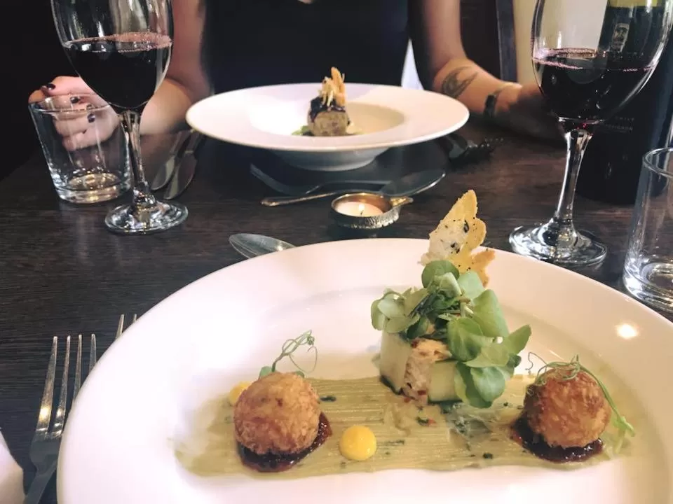 Restaurant/places to eat in Colwick Hall Hotel