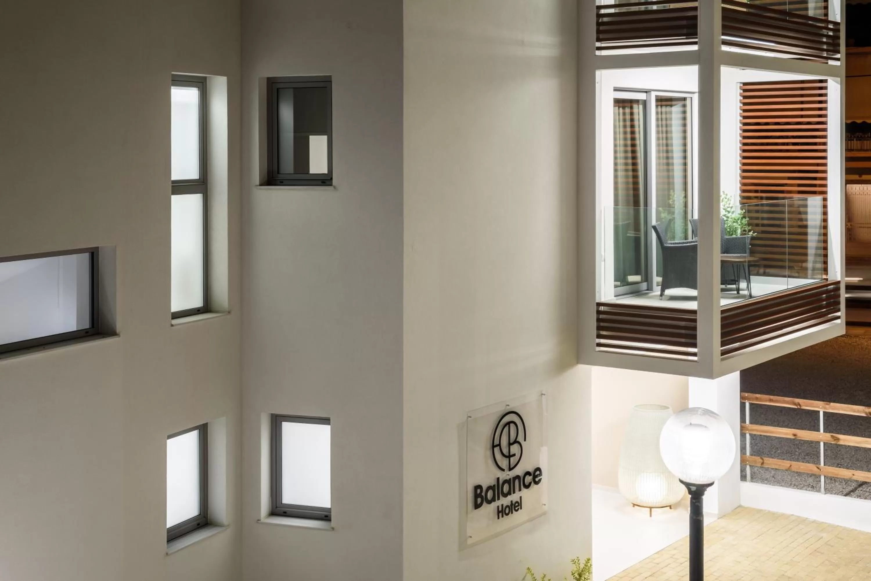 Area and facilities in Balance Hotel