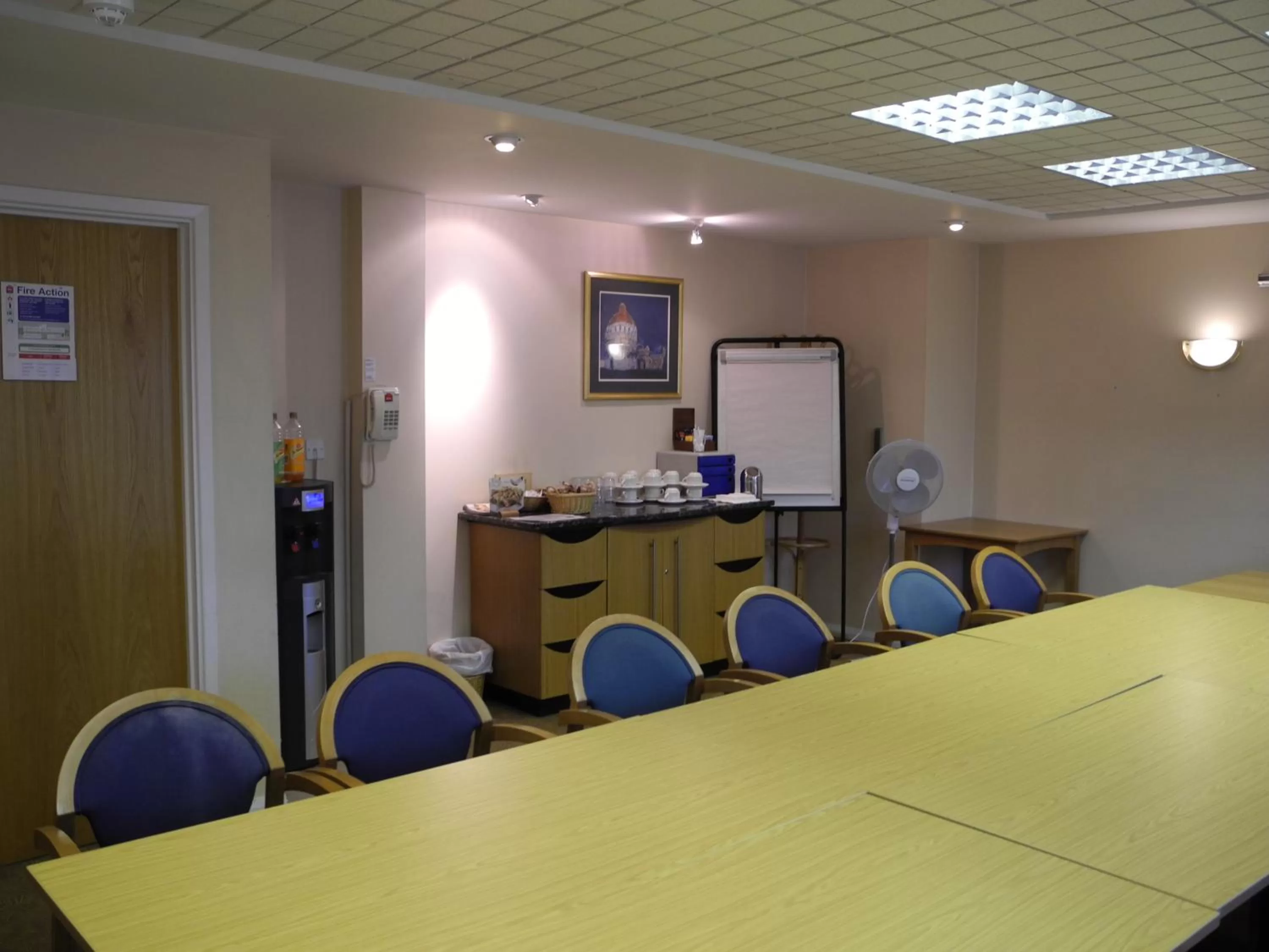 Business facilities in ibis Chesterfield Centre – Market Town
