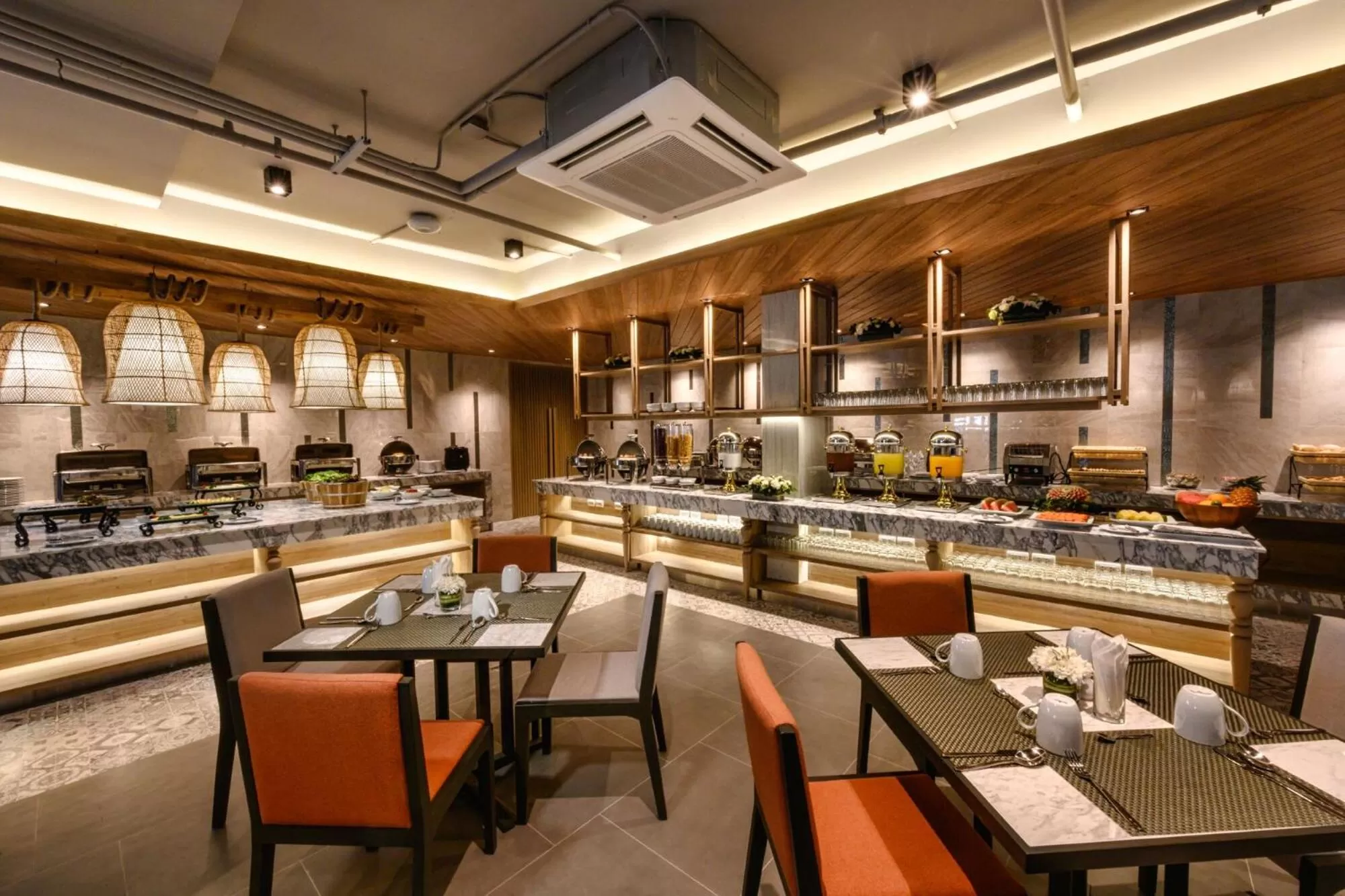 Restaurant/places to eat in iSanook Resort & Suites Hua Hin