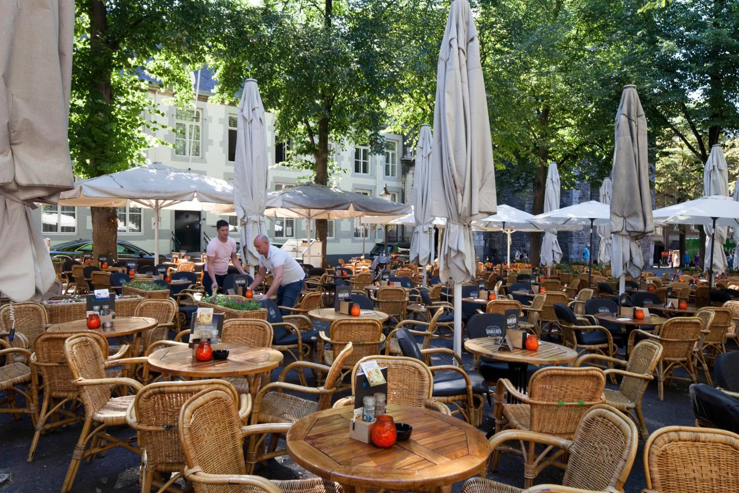 Restaurant/places to eat in easyHotel Maastricht City Centre