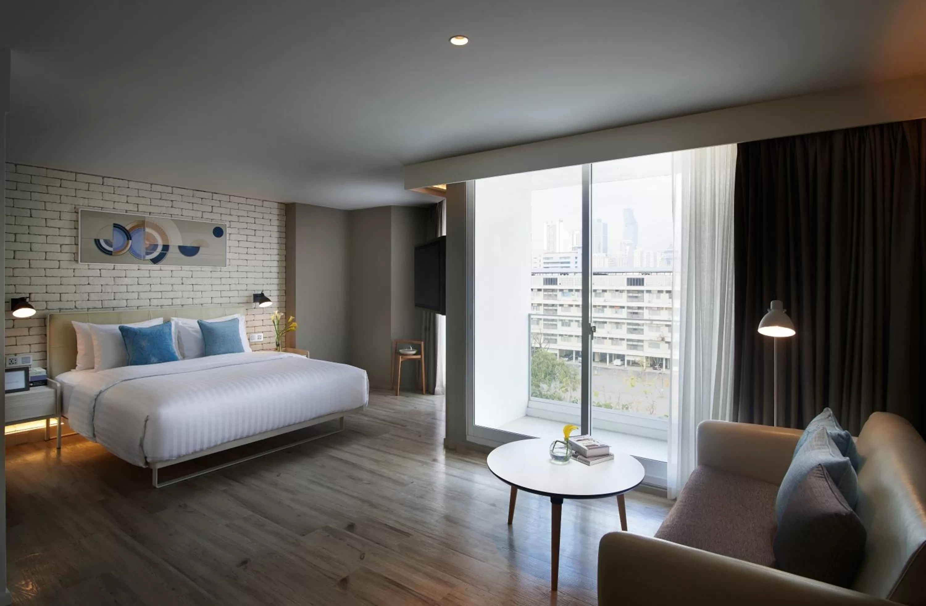 Photo of the whole room, Bed in Shama Yen-Akat Bangkok