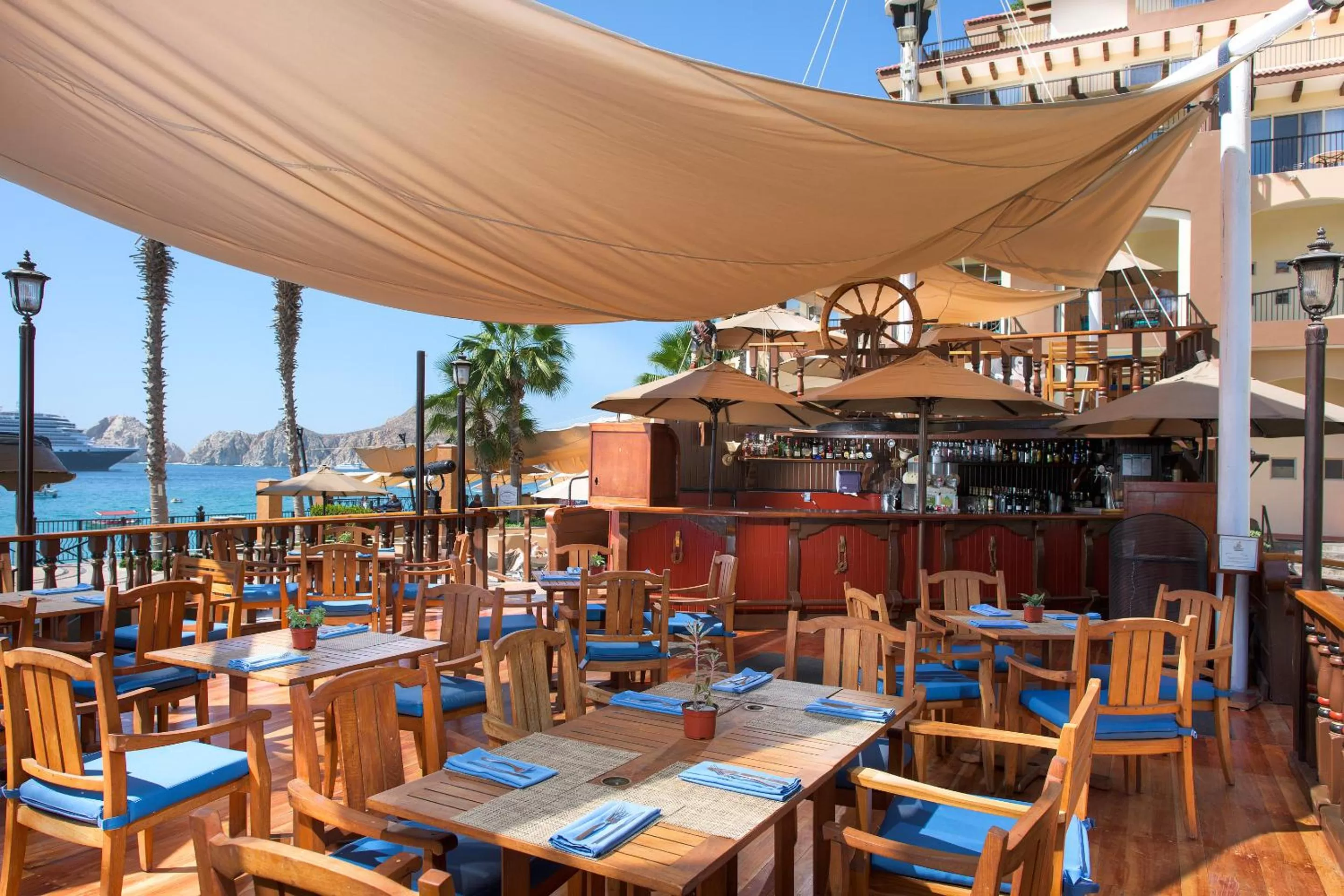 Restaurant/places to eat in Villa del Arco Beach Resort & Spa