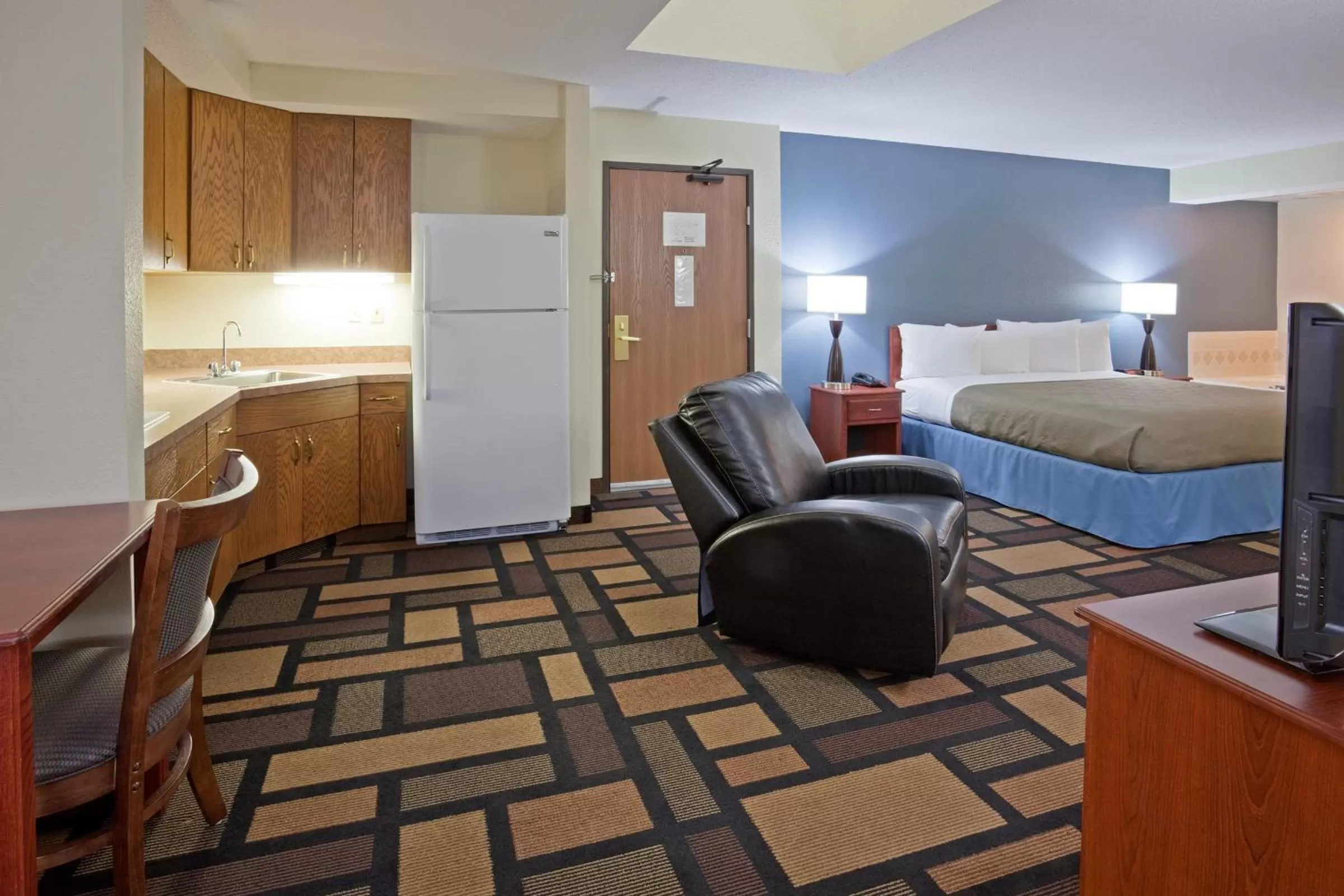 Photo of the whole room, Bed in AmericInn by Wyndham Austin