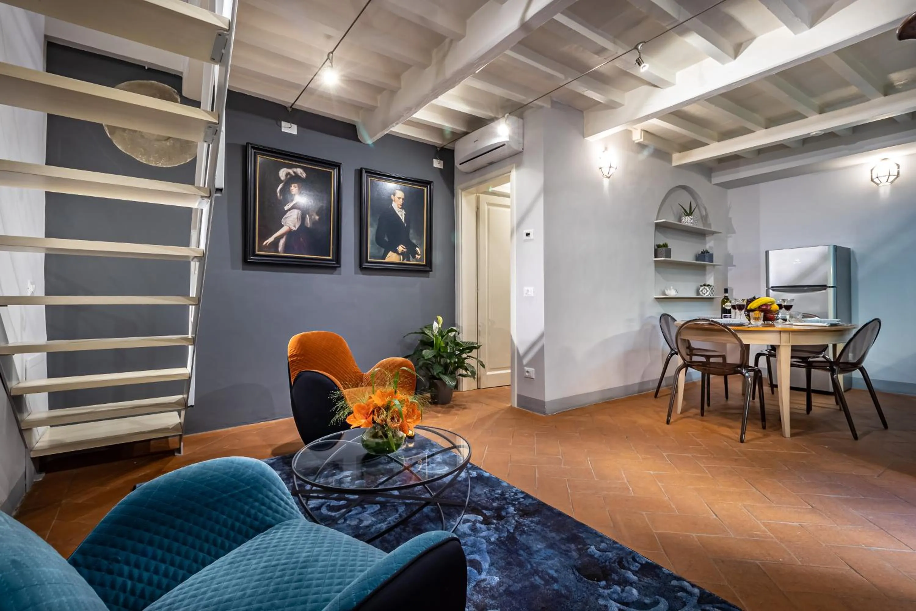 Seating area in Palazzo Ridolfi - Residenza d'Epoca