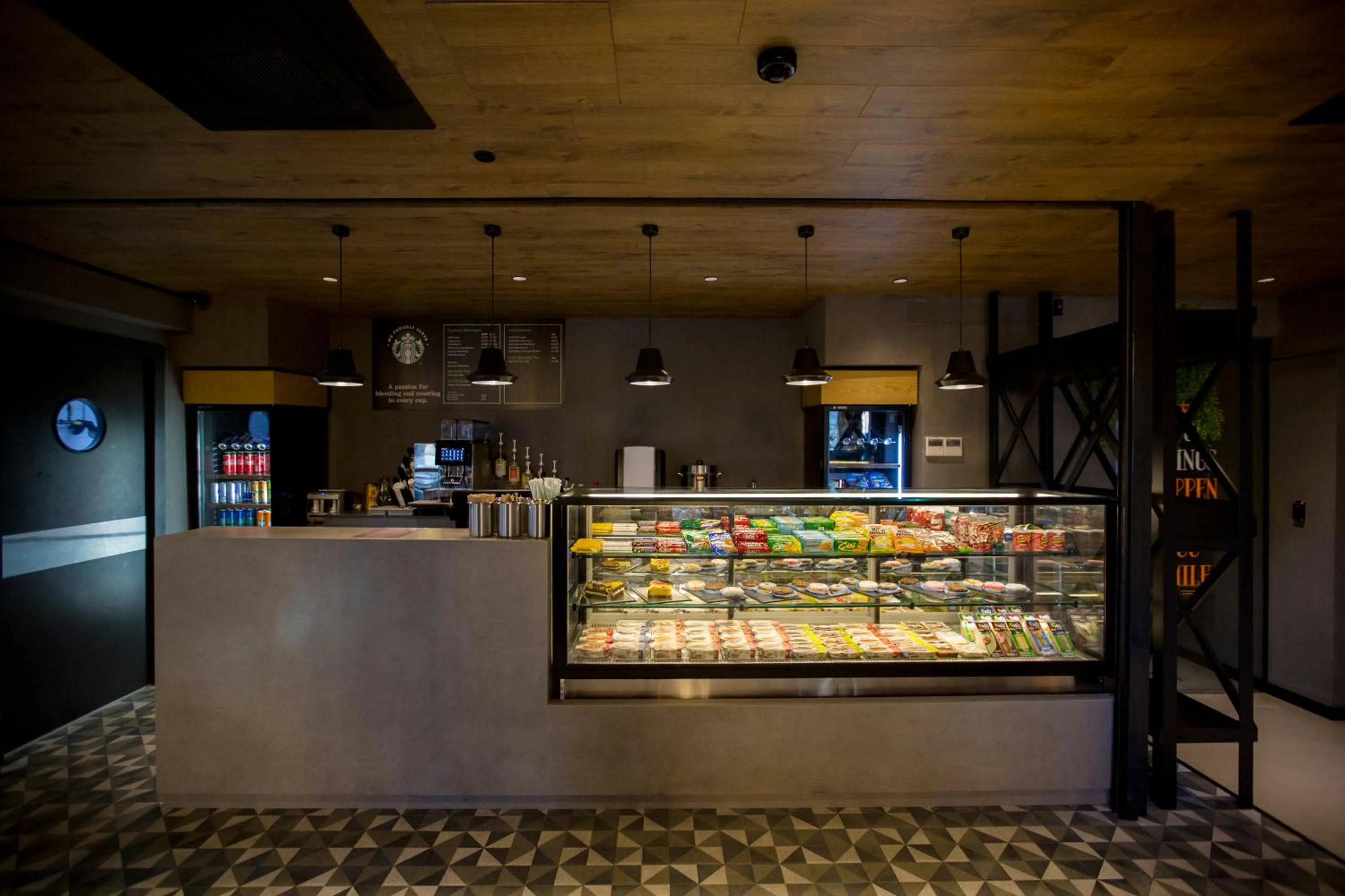 Restaurant/places to eat in Cityloft 161