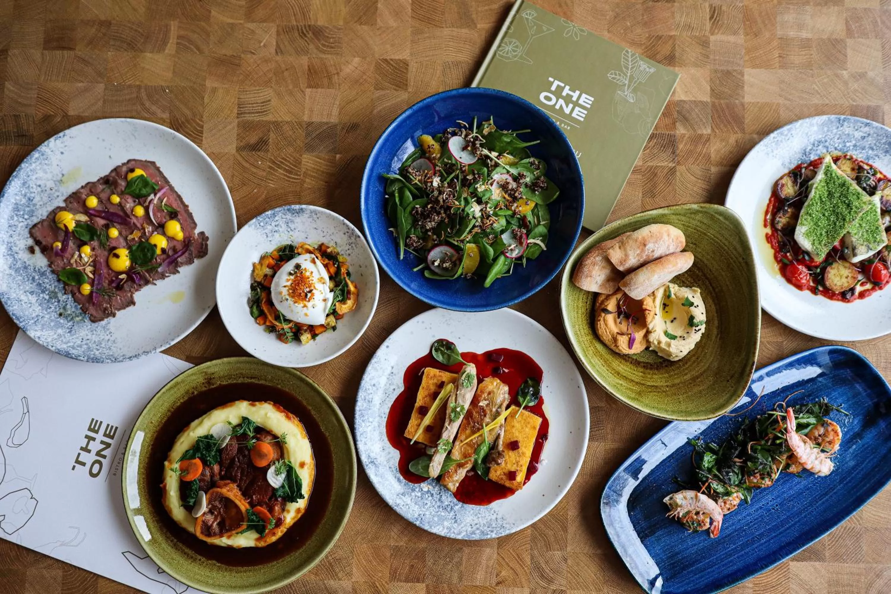 Restaurant/places to eat in Blue Orange Resort