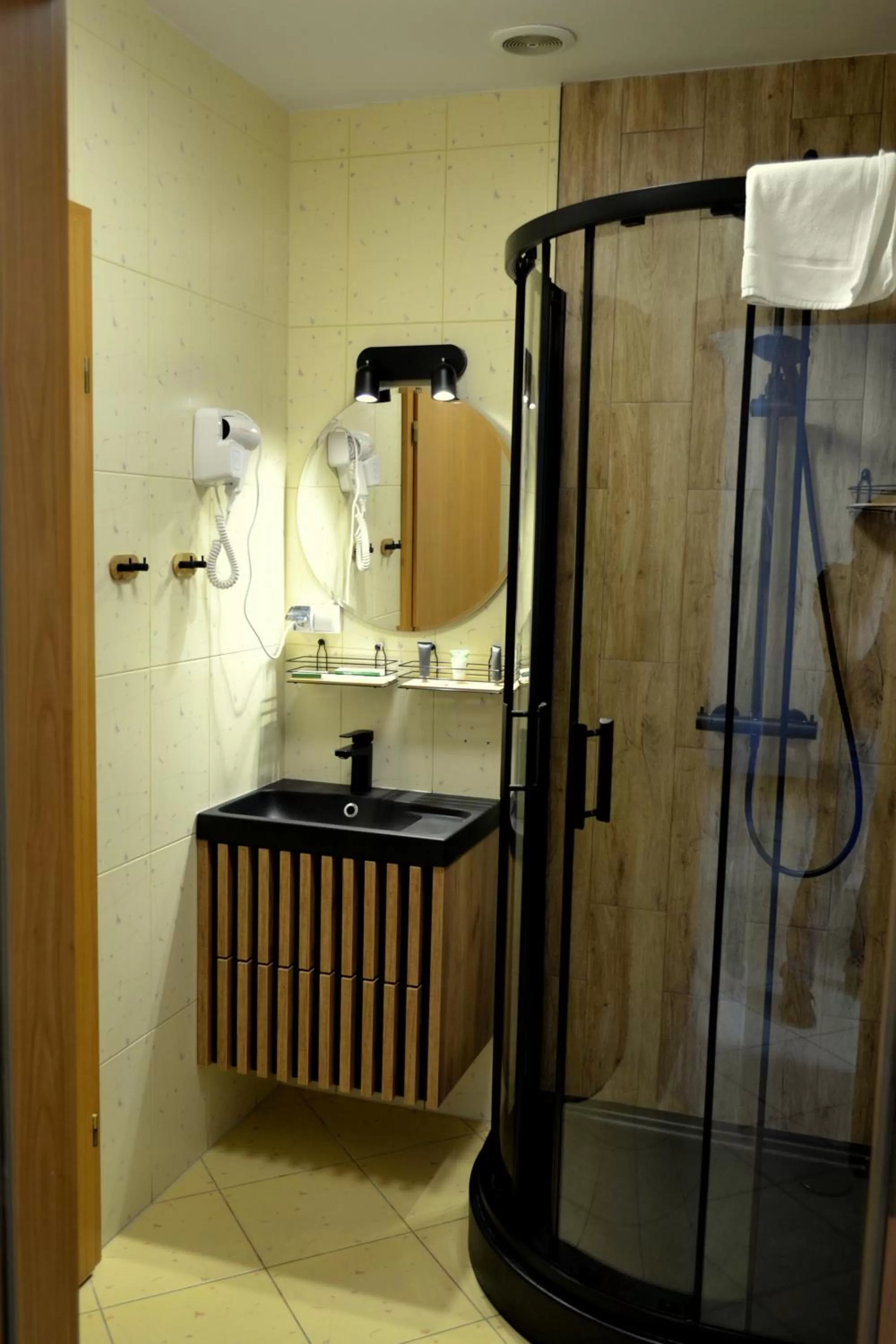 Bathroom in Hotel Piast