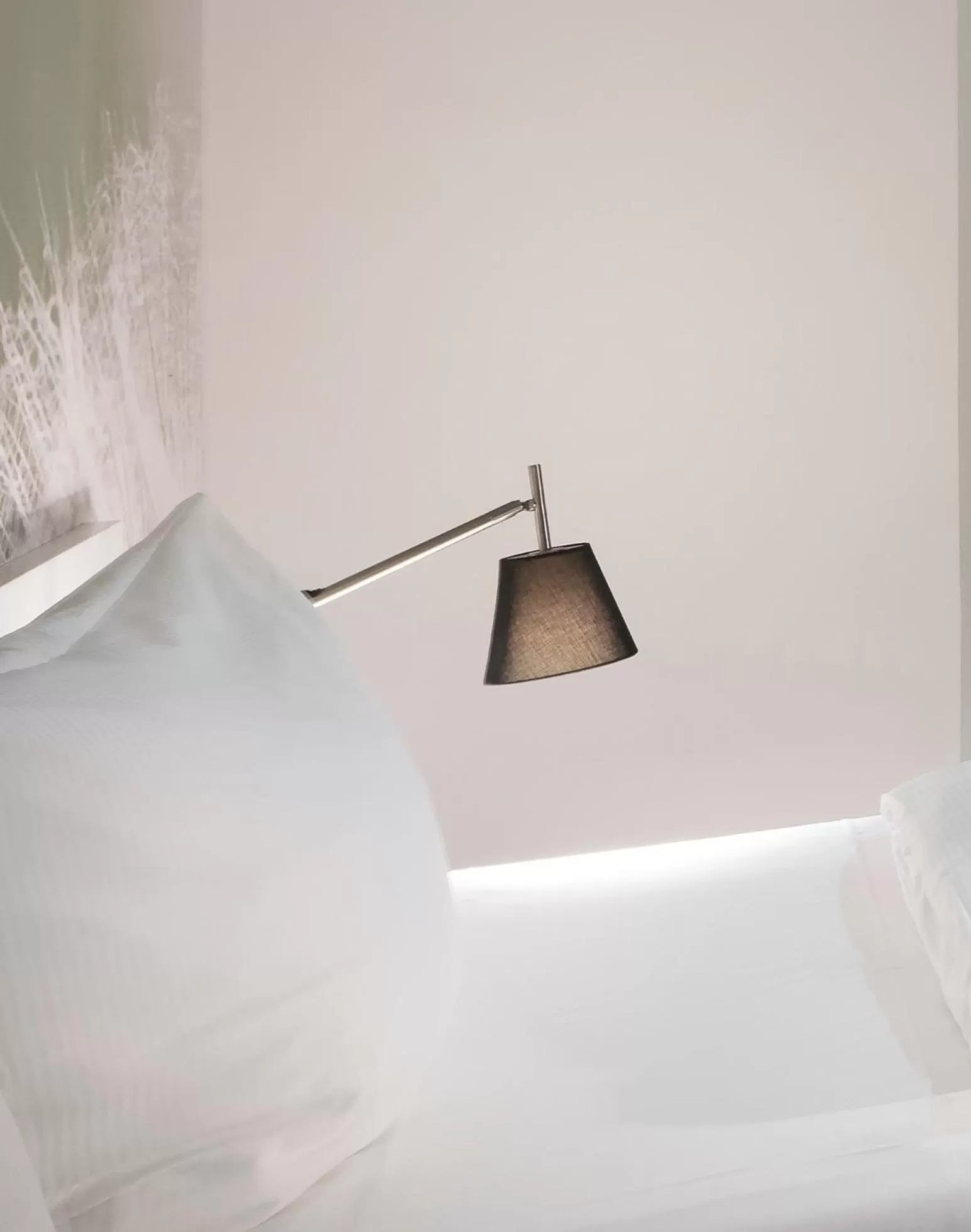 Decorative detail, Bed in Days Inn Dessau