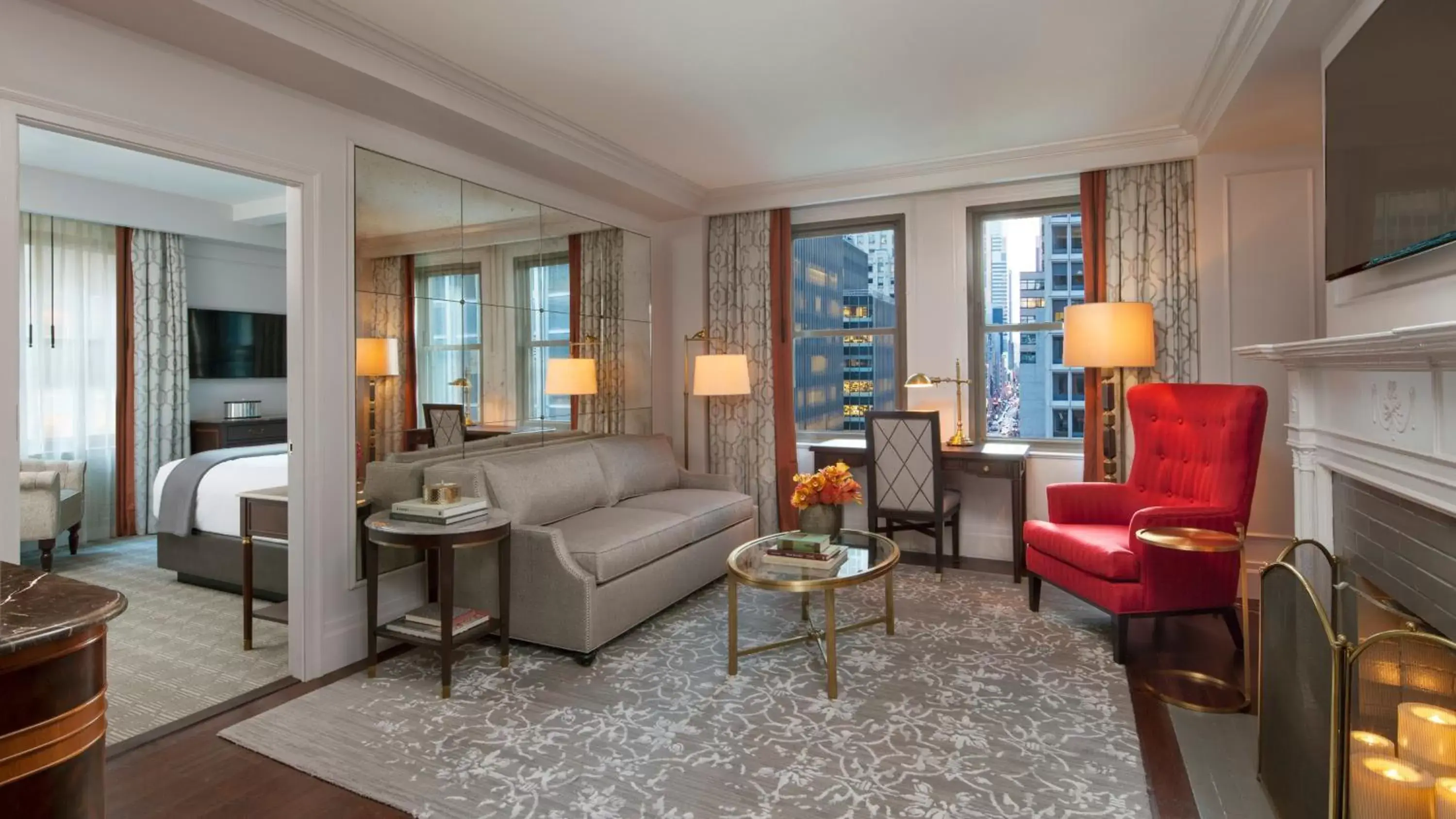 One-Bedroom King Suite with City View in InterContinental New York Barclay Hotel by IHG One-Bedroom King Suite with City View in InterContinental New York Barclay Hotel by IHG