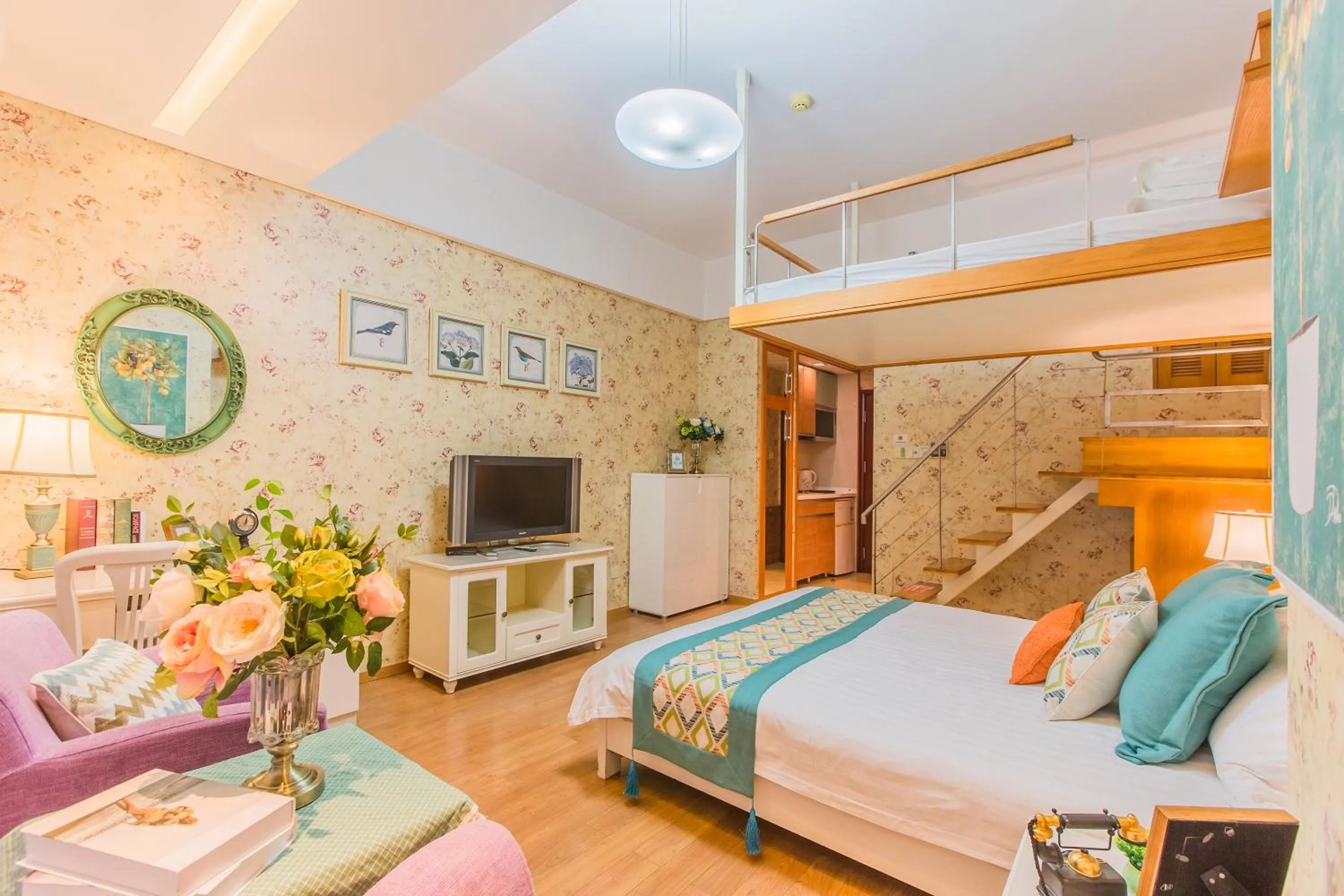 Bed in Westlake 7 Service Apartment