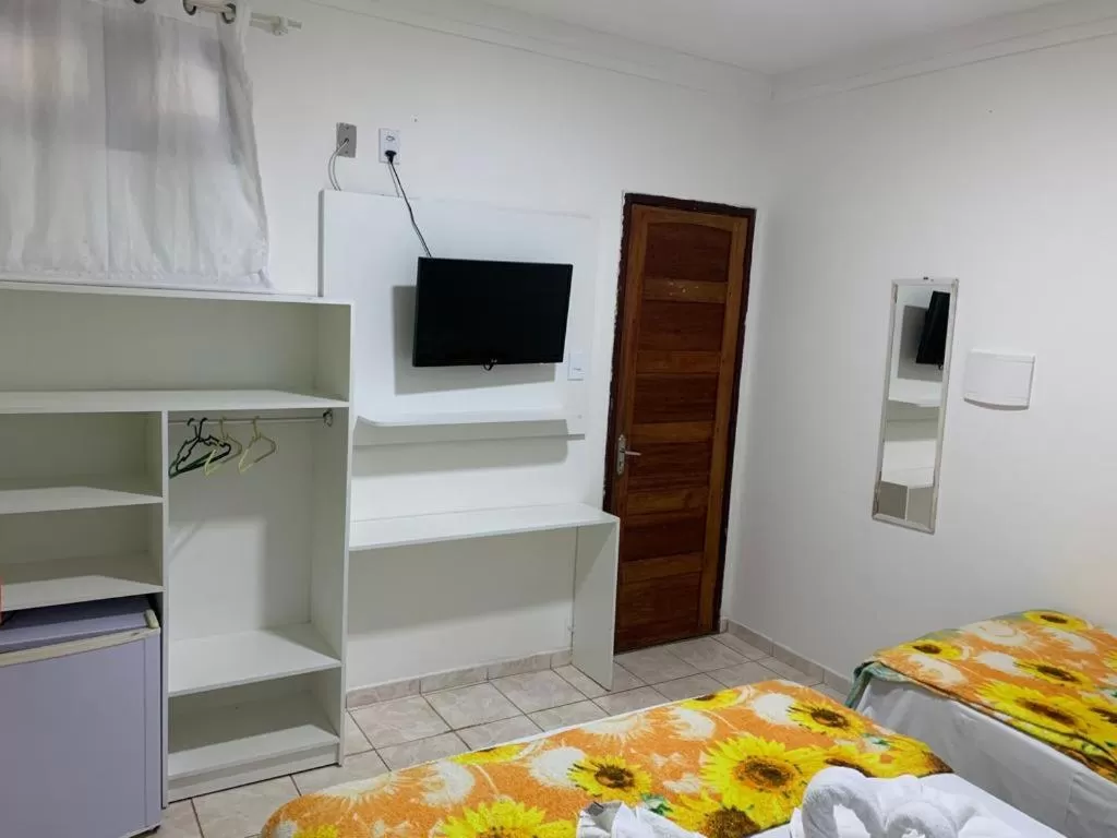 TV/Entertainment Center in Pousada Verdes Mares